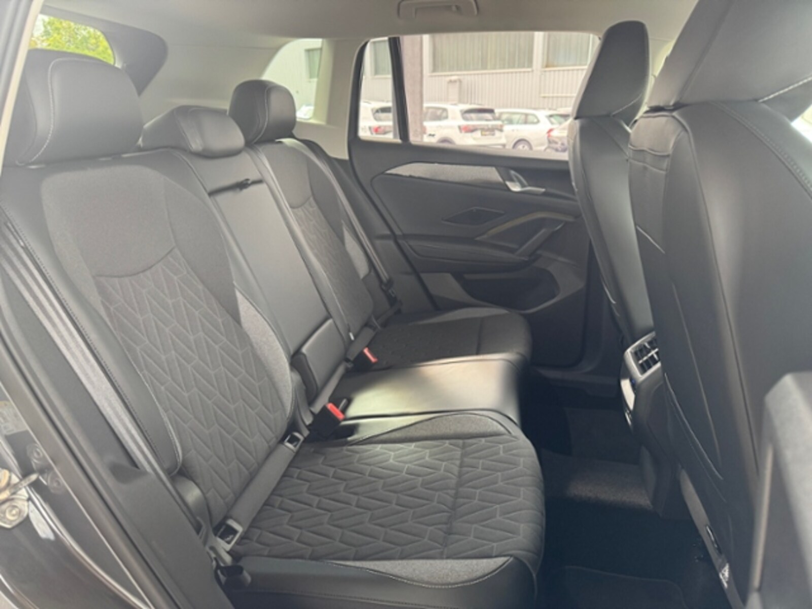 Volkswagen Tiguan – Bild 22