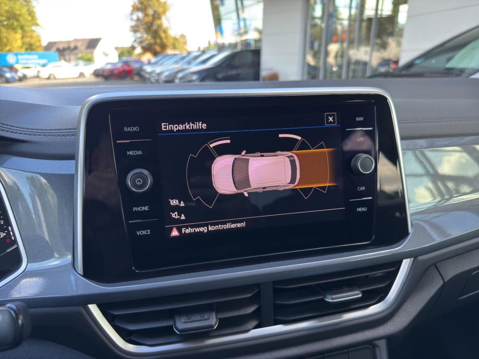 Volkswagen T-Roc – Bild 16