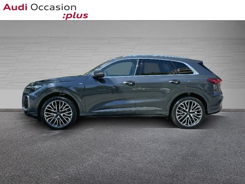Image about Audi Q5 Design TFSI Hybride 204 ch S tronic