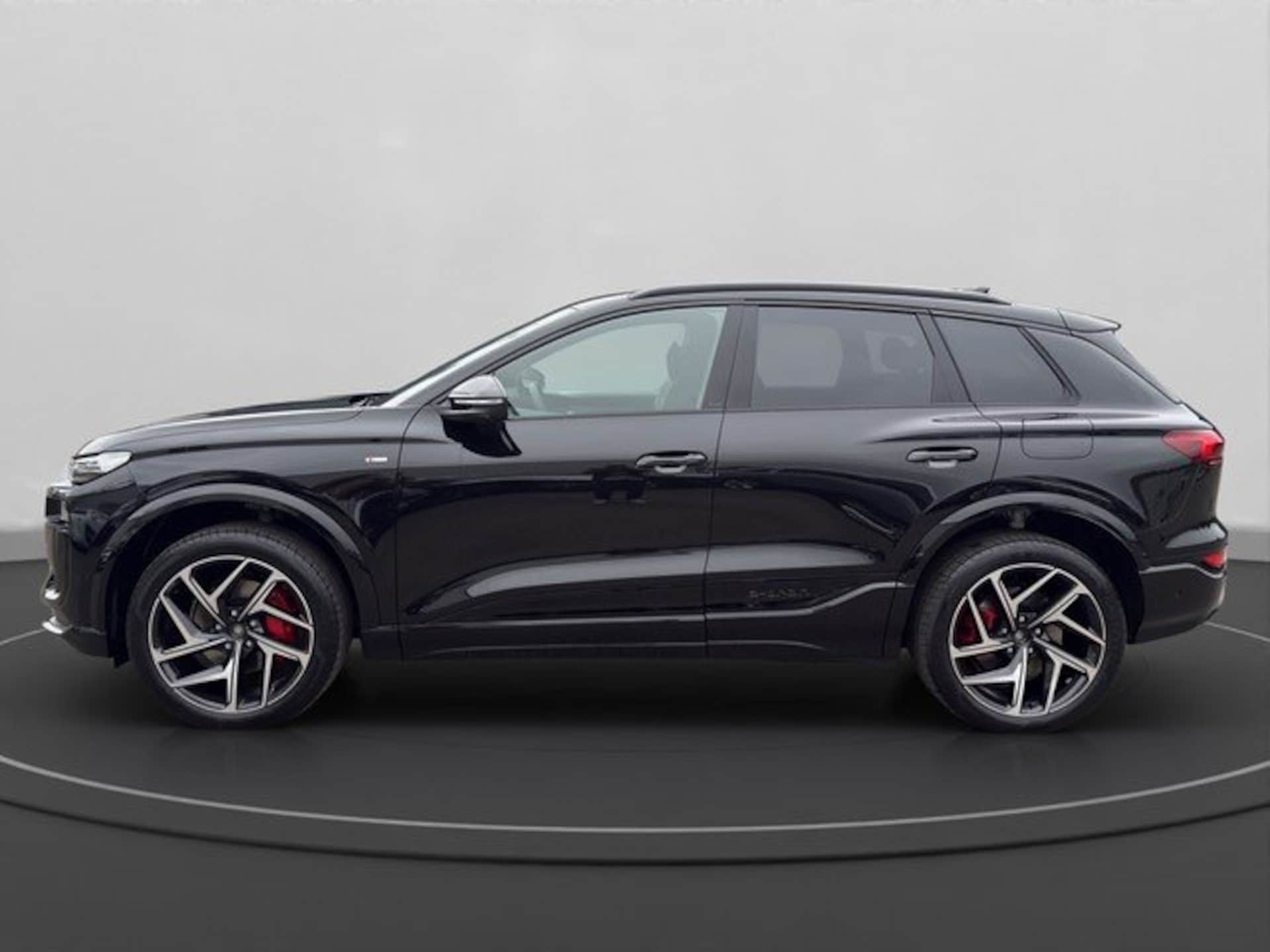 Audi Q6 SUV e-tron