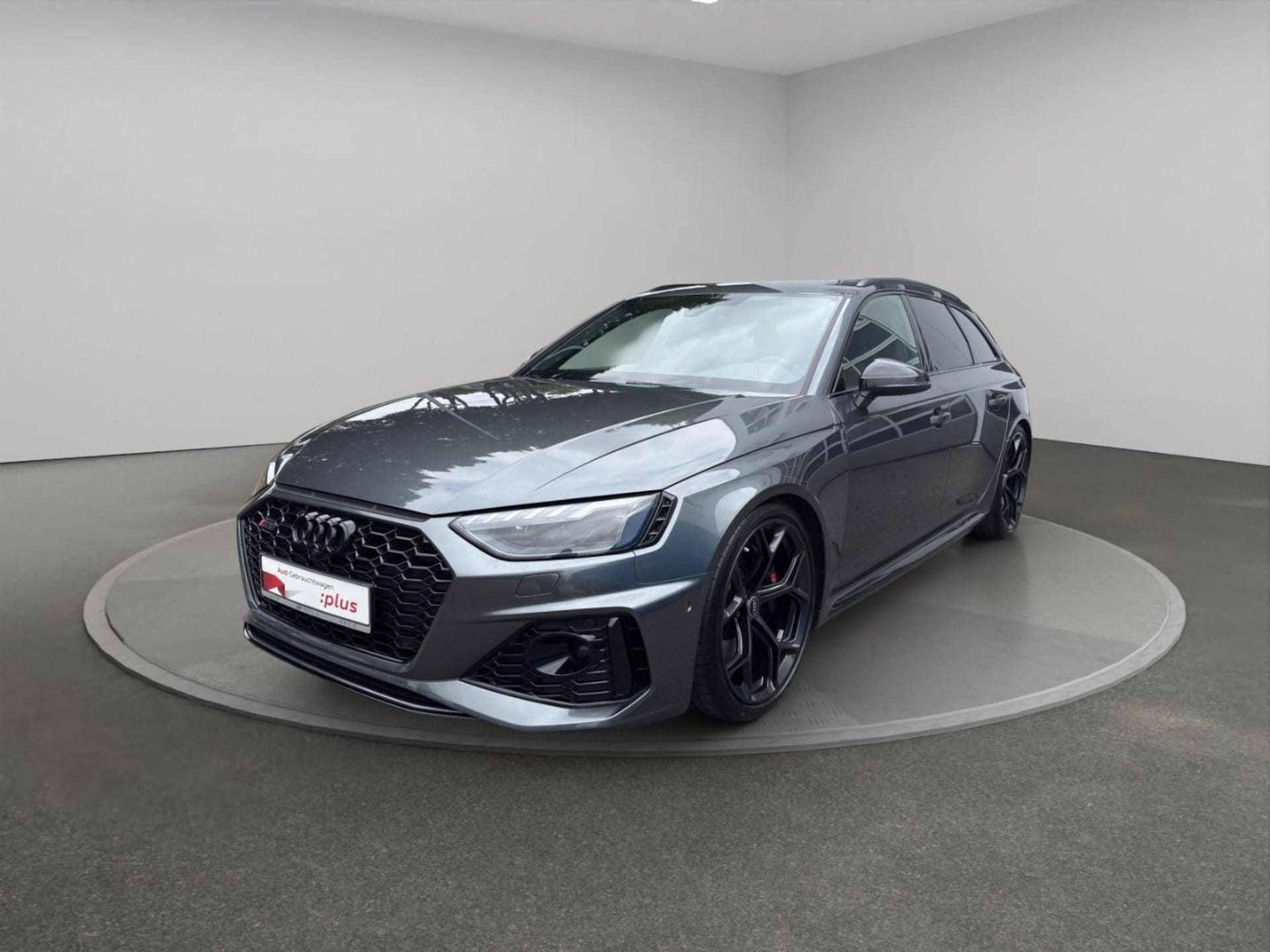 Audi RS 4 Avant