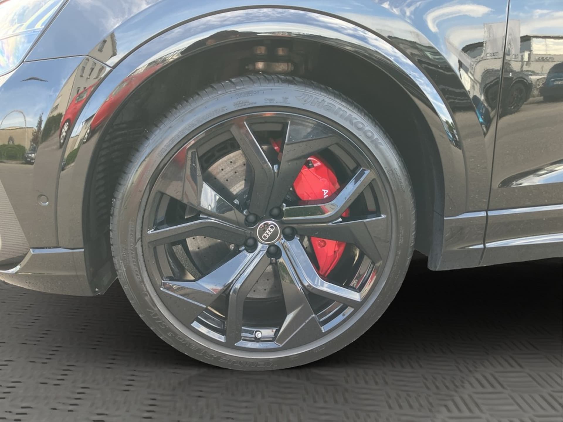 Audi RS Q8 SUV