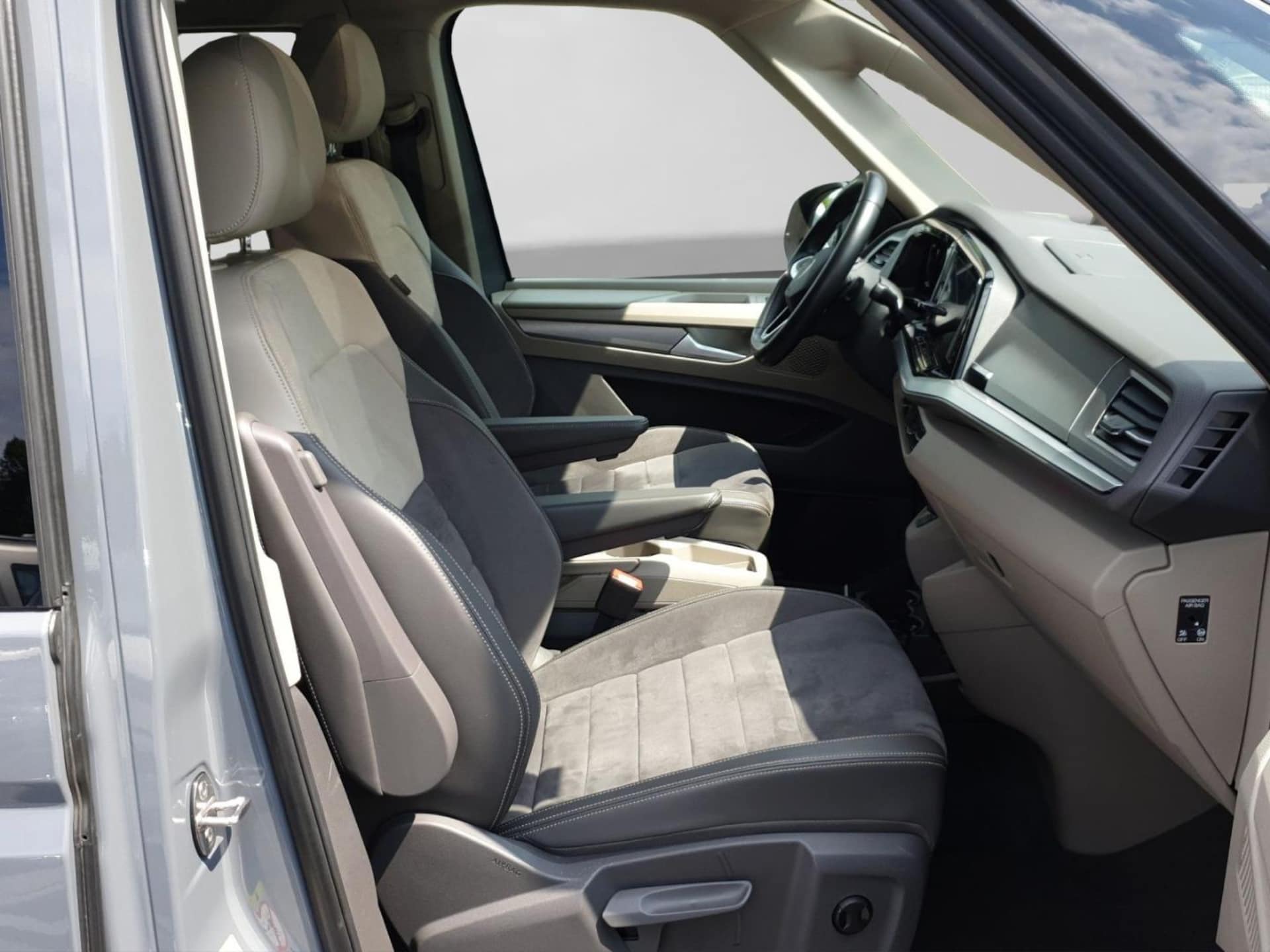 Volkswagen Multivan Life