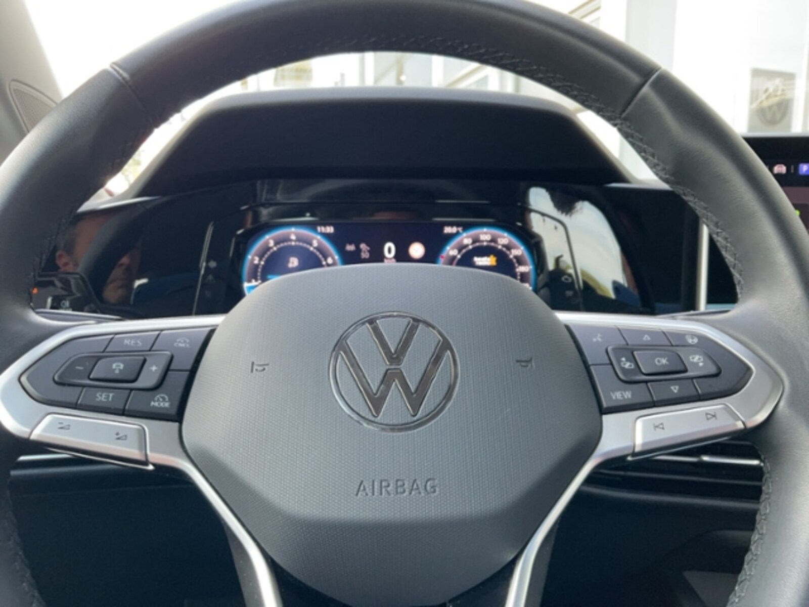 Volkswagen Golf Variant – Bild 14