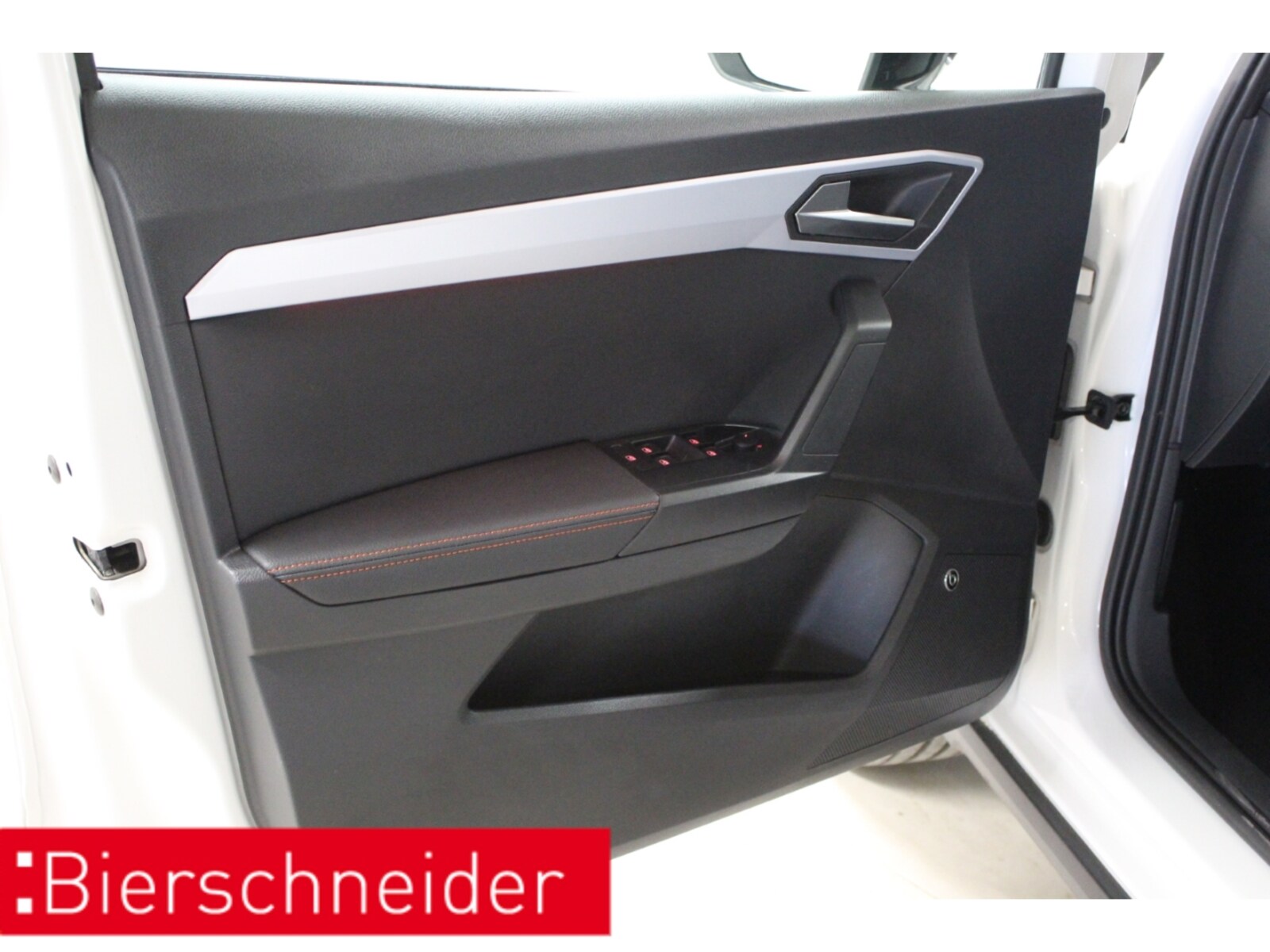 SEAT Arona – Bild 9