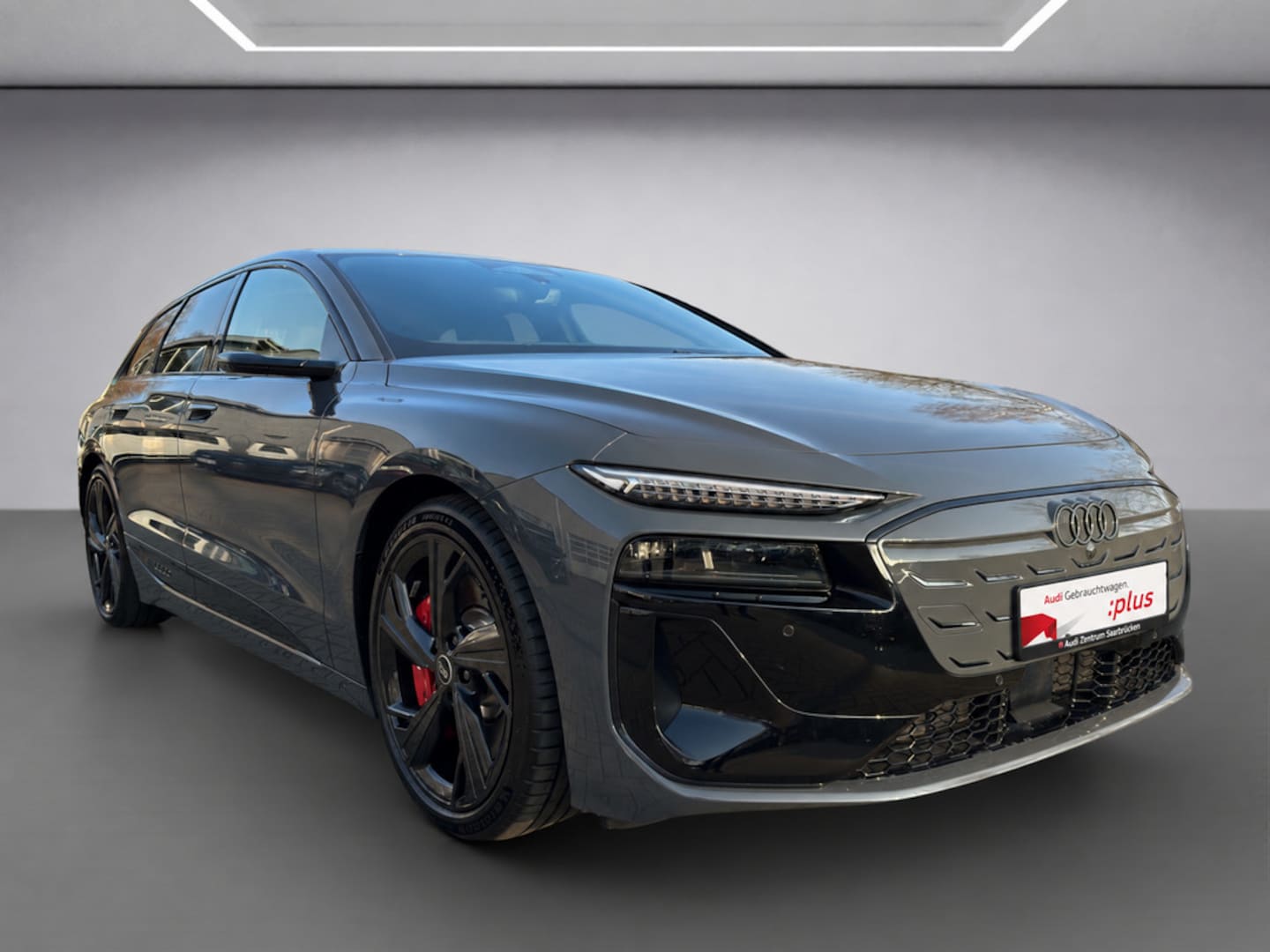 Bild über Audi S6 Avant e-tron e-tron quattro - für weitere Informationen kontaktieren Sie den Audi Partner