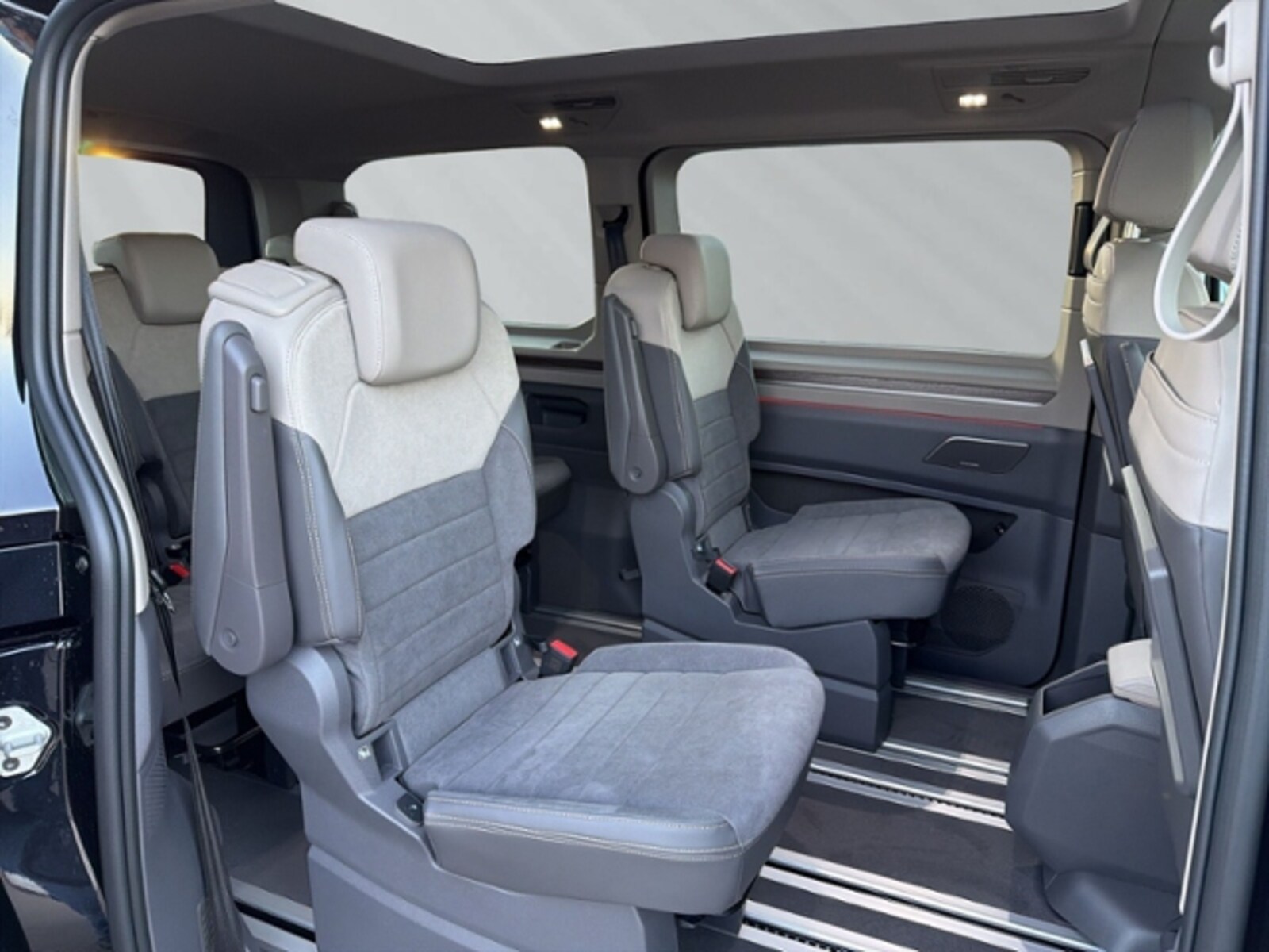 Volkswagen Multivan Langversion – Bild 12