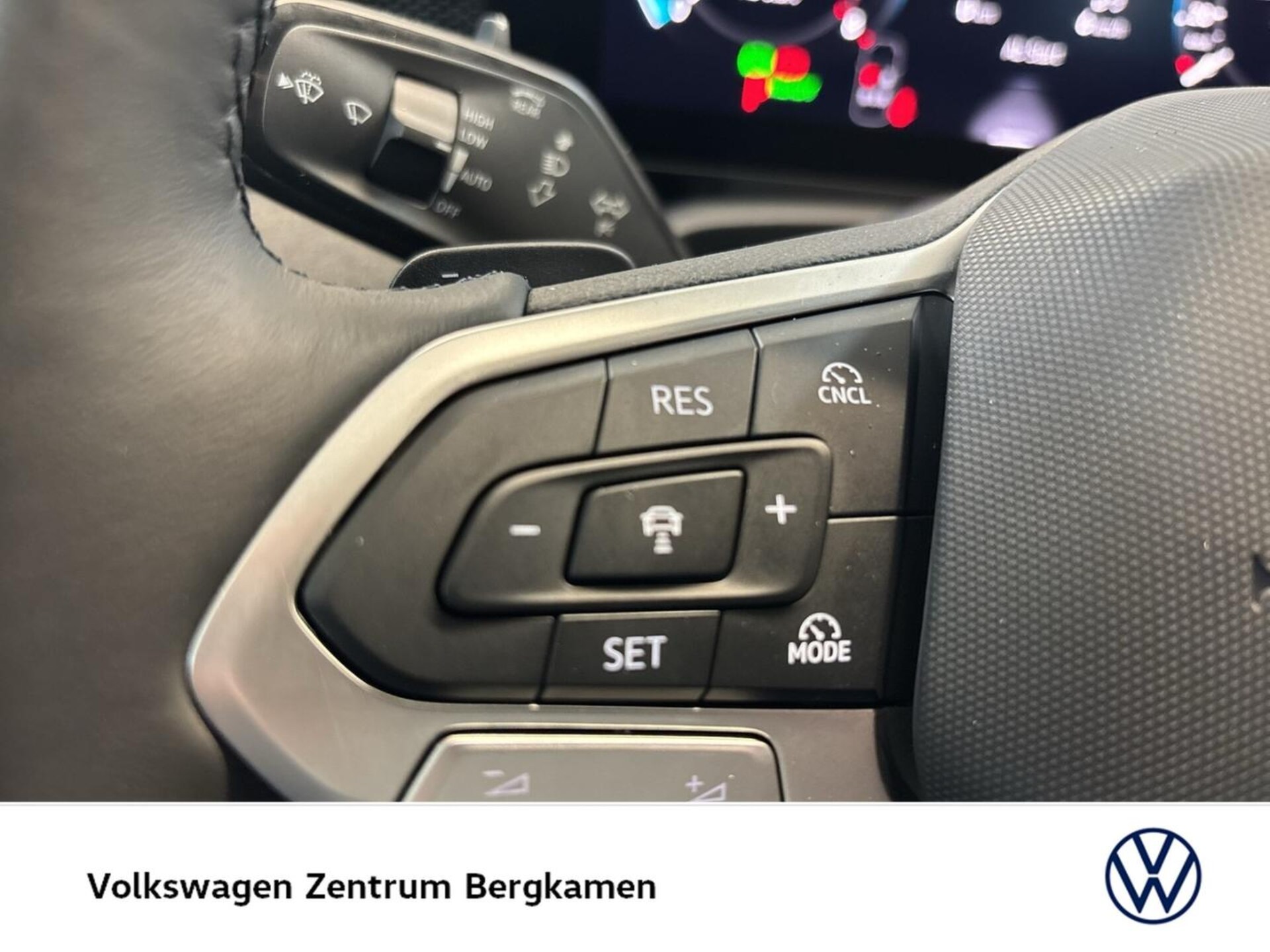 Volkswagen Passat Basis-Modell