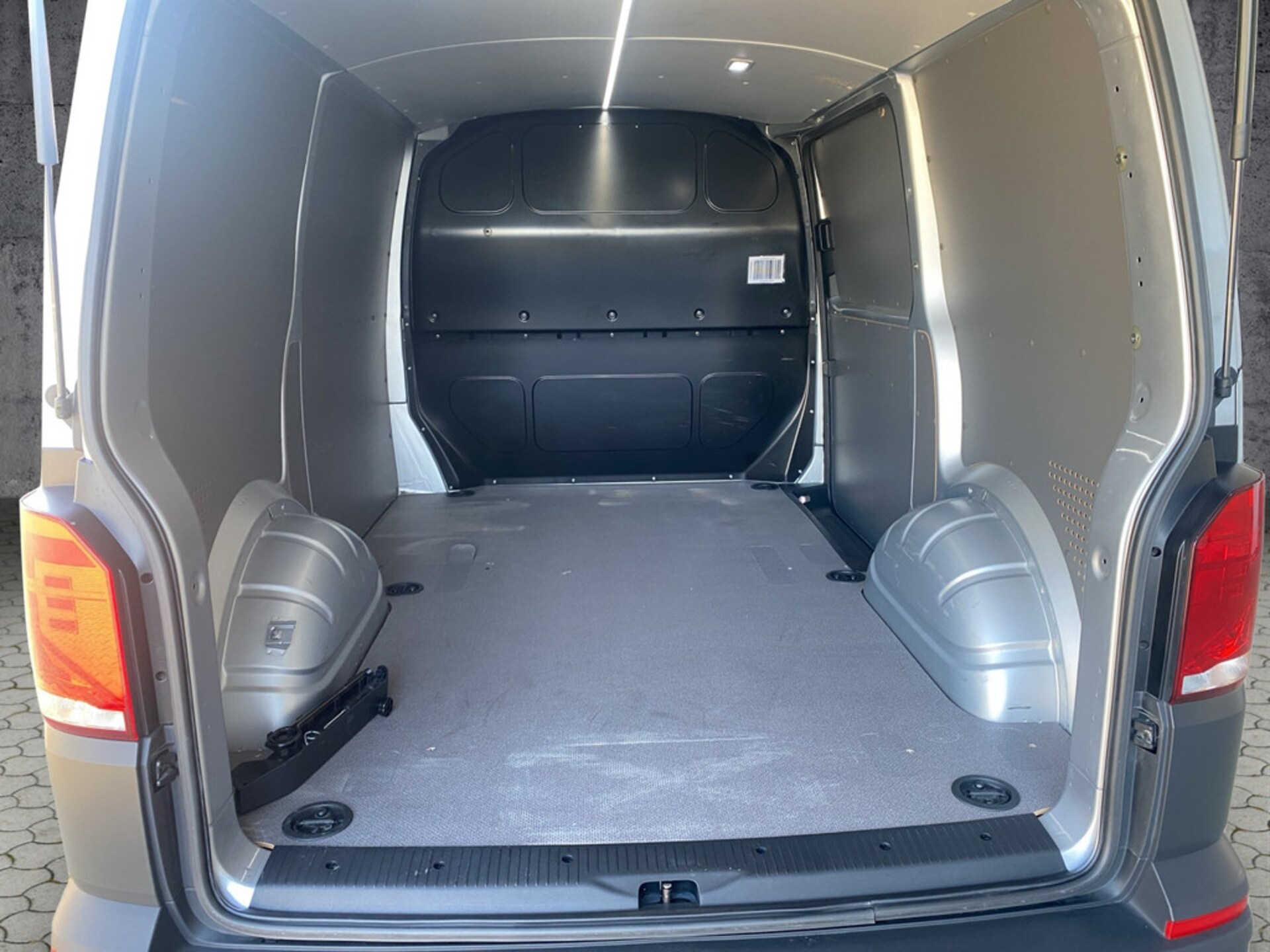 Volkswagen T6.1 Transporter Kasten kurzer Radstand
