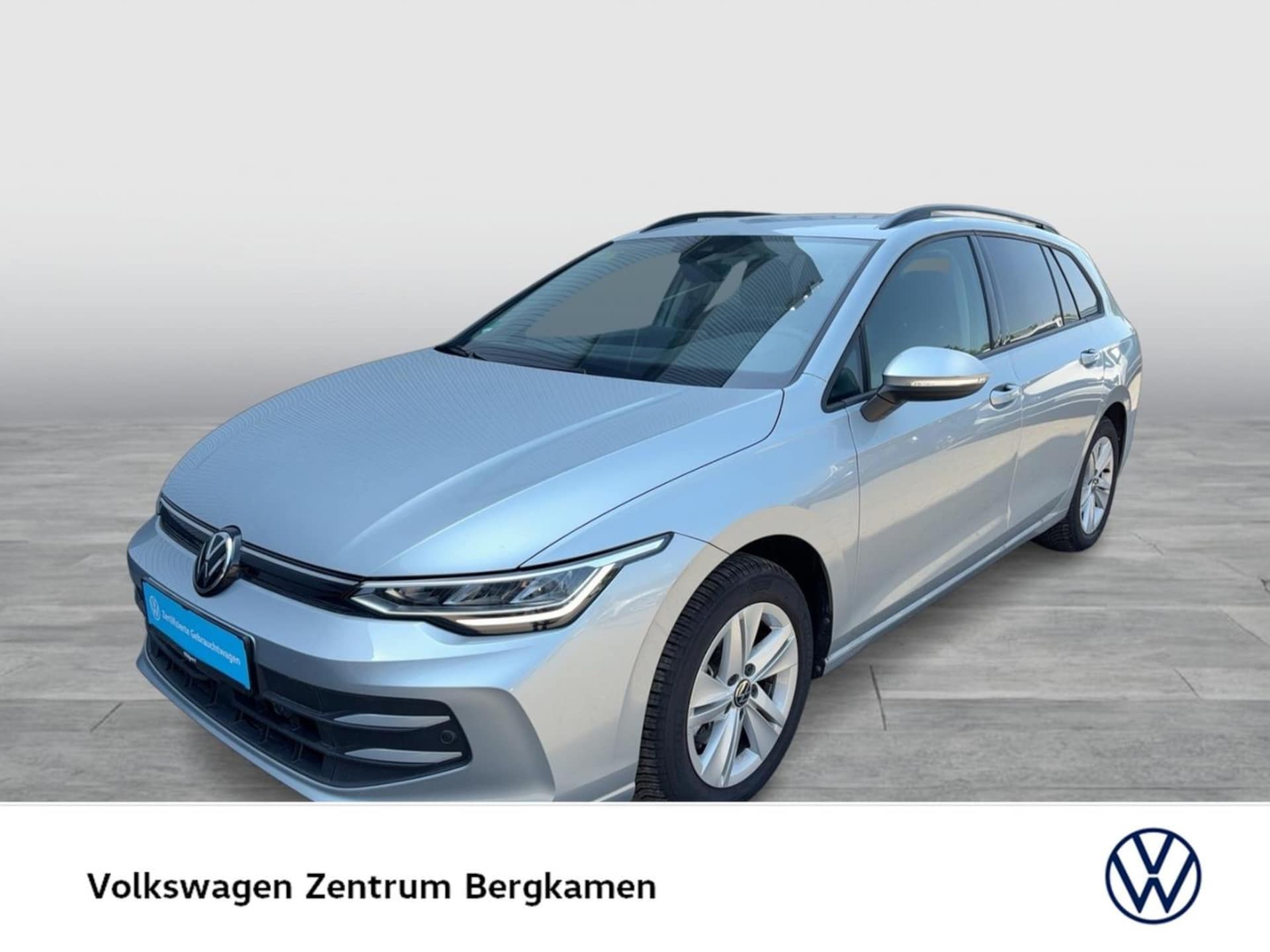 Volkswagen Golf Variant Life