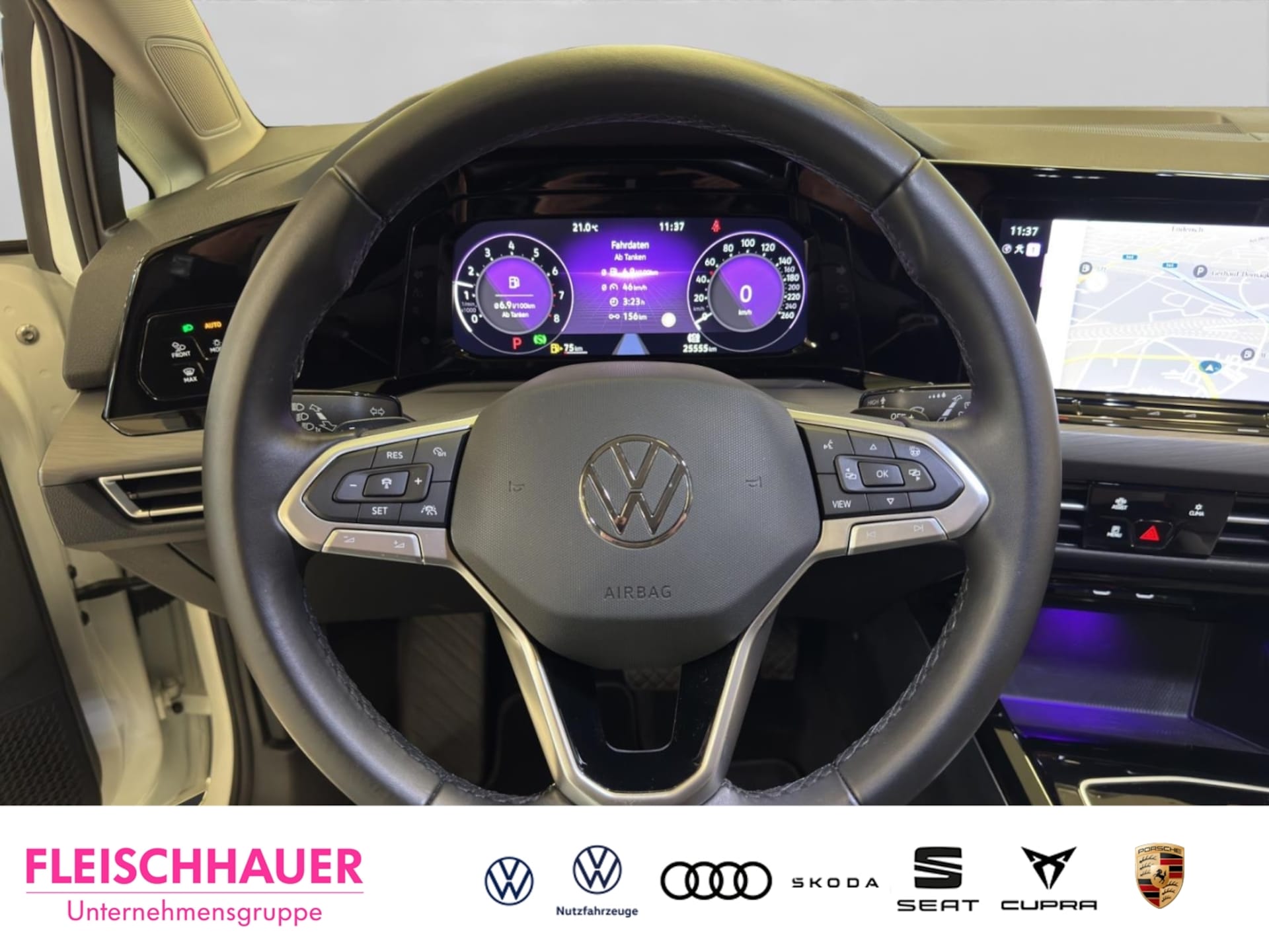 Volkswagen Golf Style