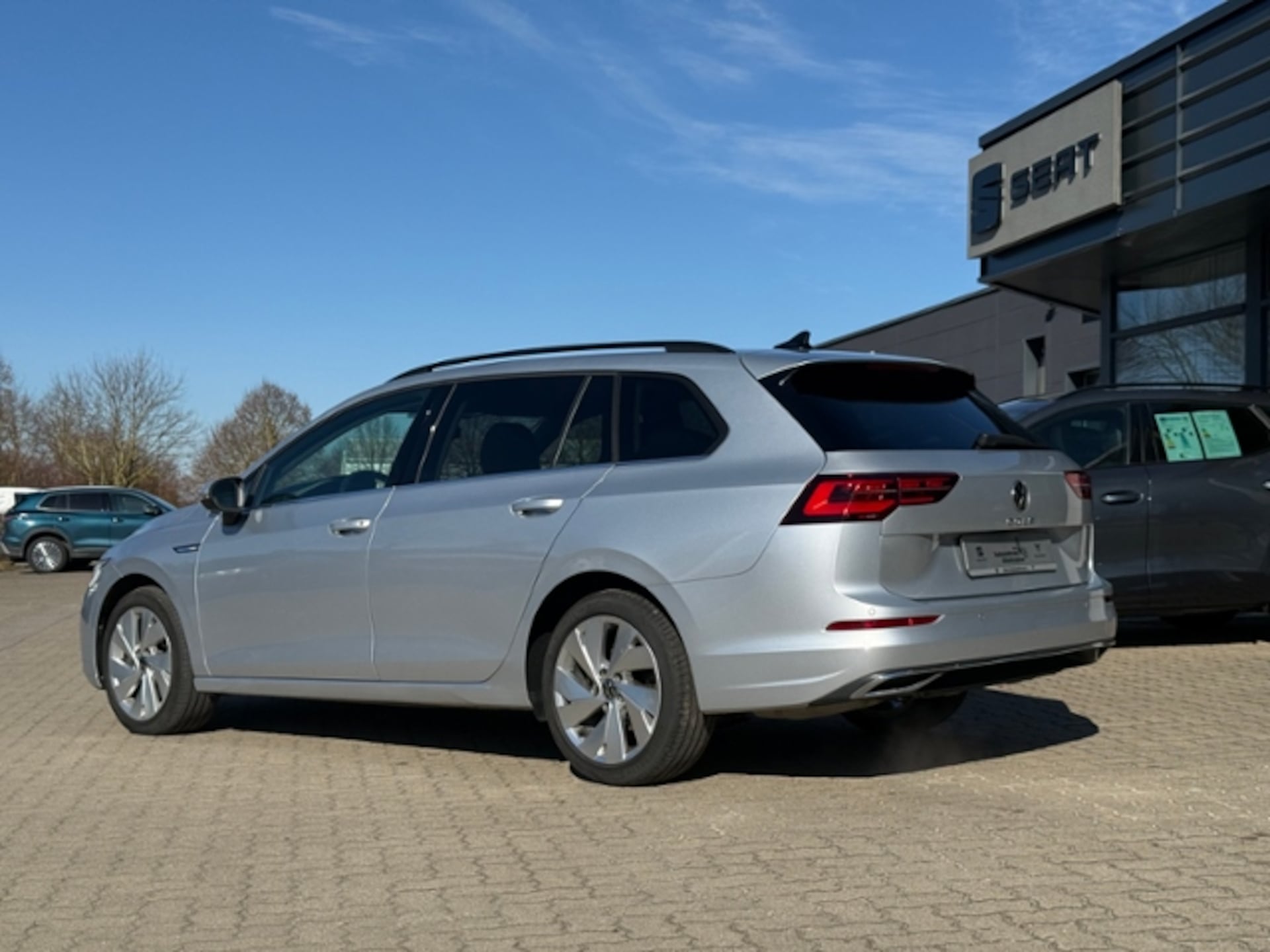 Volkswagen Golf Variant Style