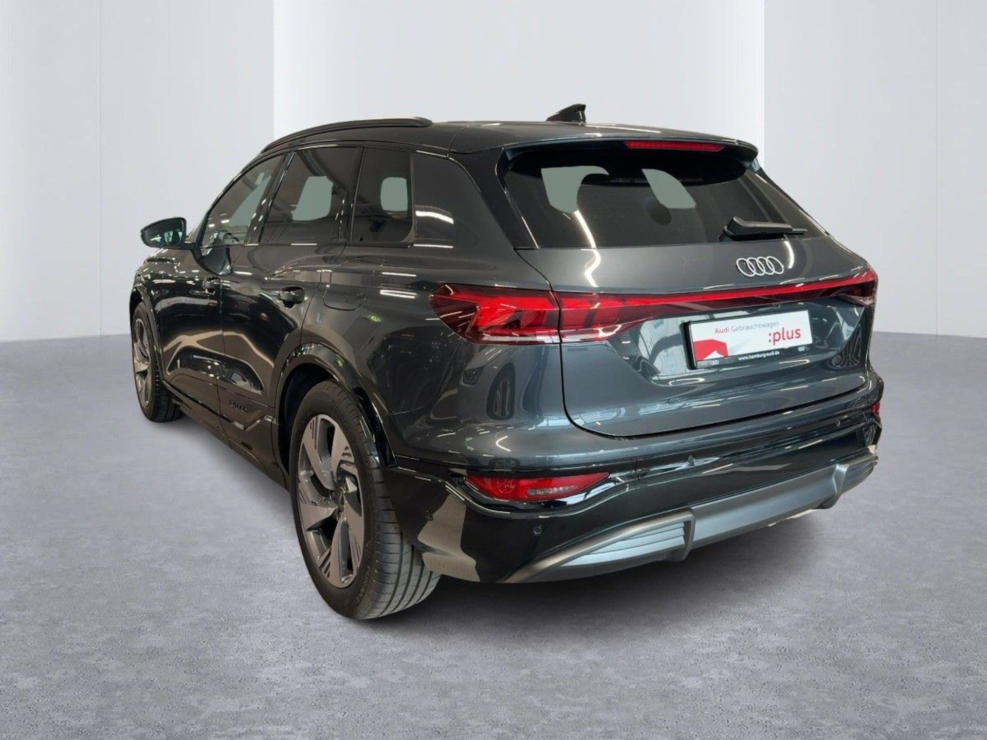 Audi Q6 SUV e-tron