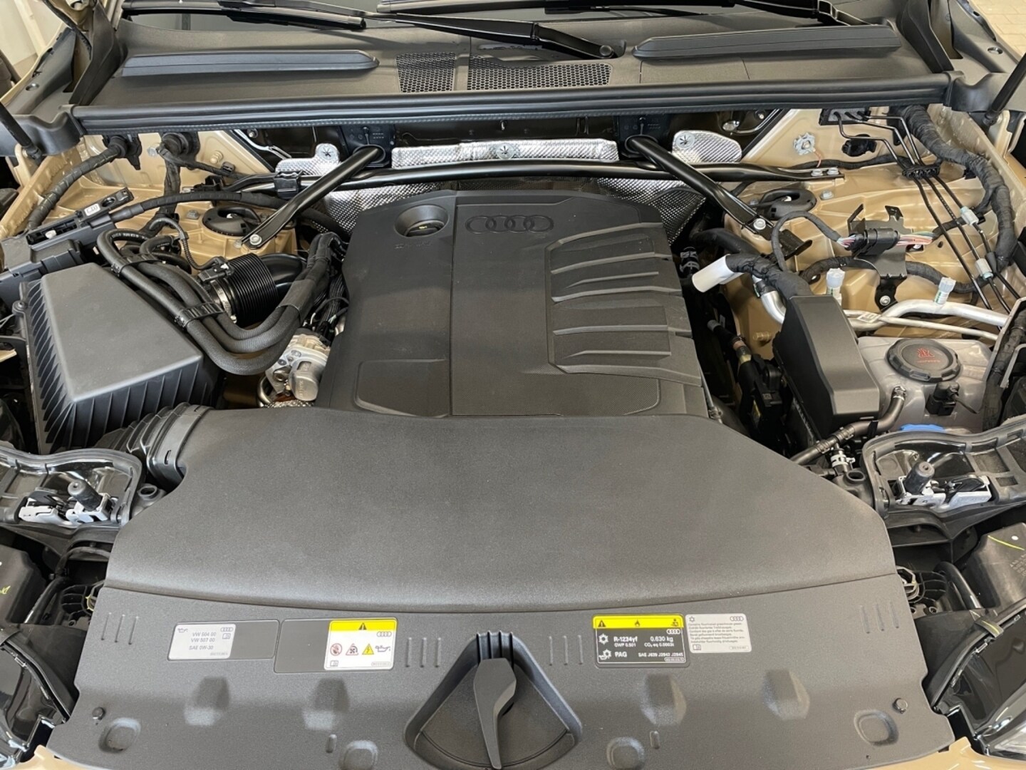 Bild über Audi Q5 Sportback TDI quattro 150 kW S tronic - für weitere Informationen kontaktieren Sie den Audi Partner