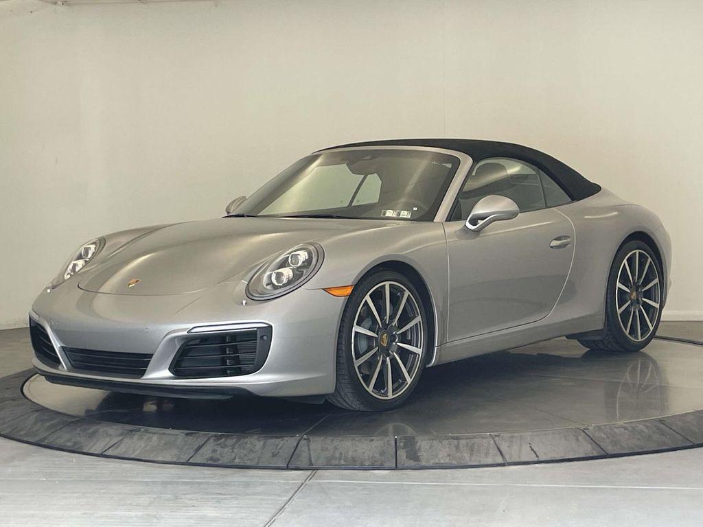 2017 Porsche 911 Carrera 4 Cabriolet's photo