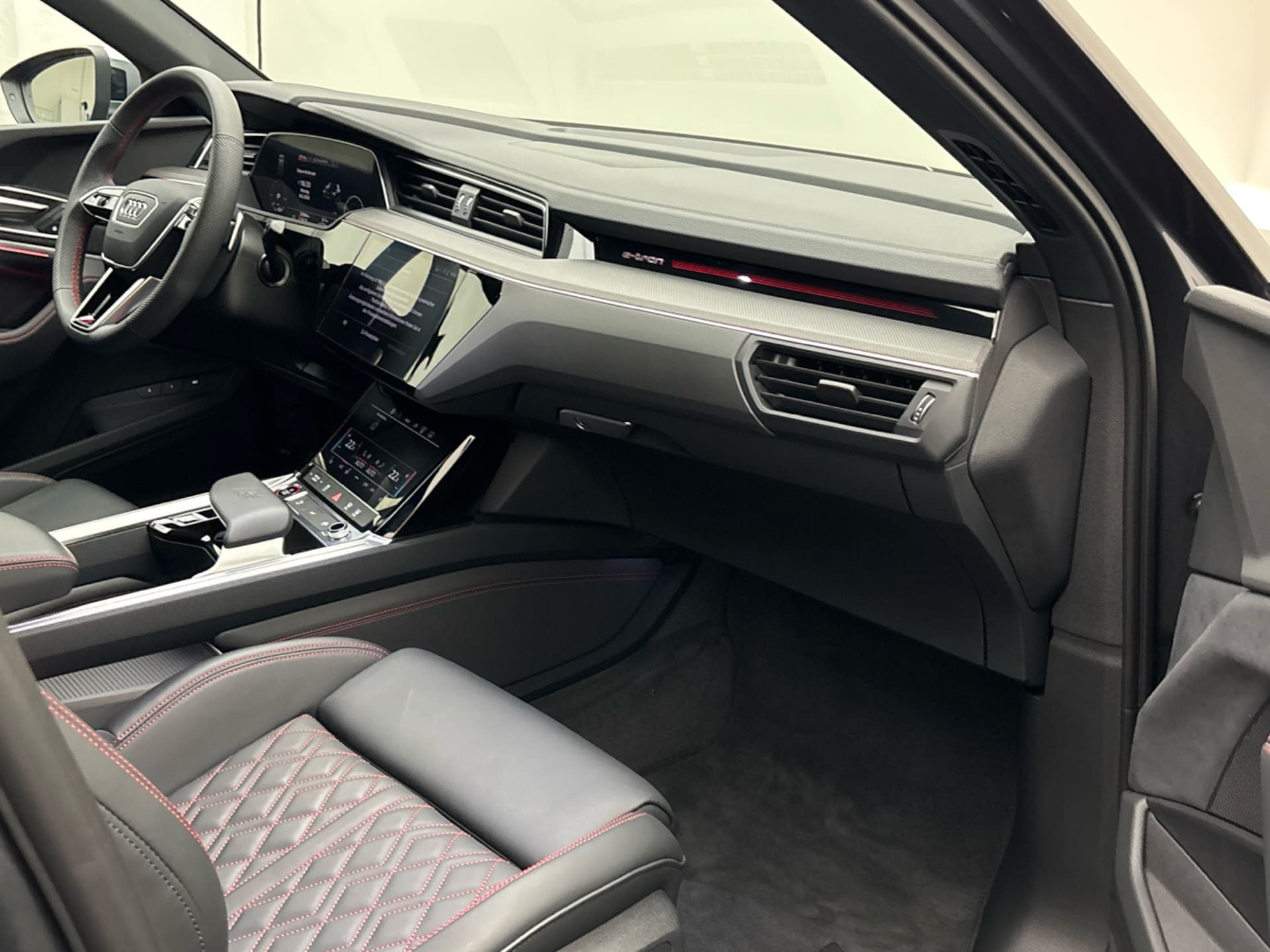 Audi SQ8 Sportback e-tron