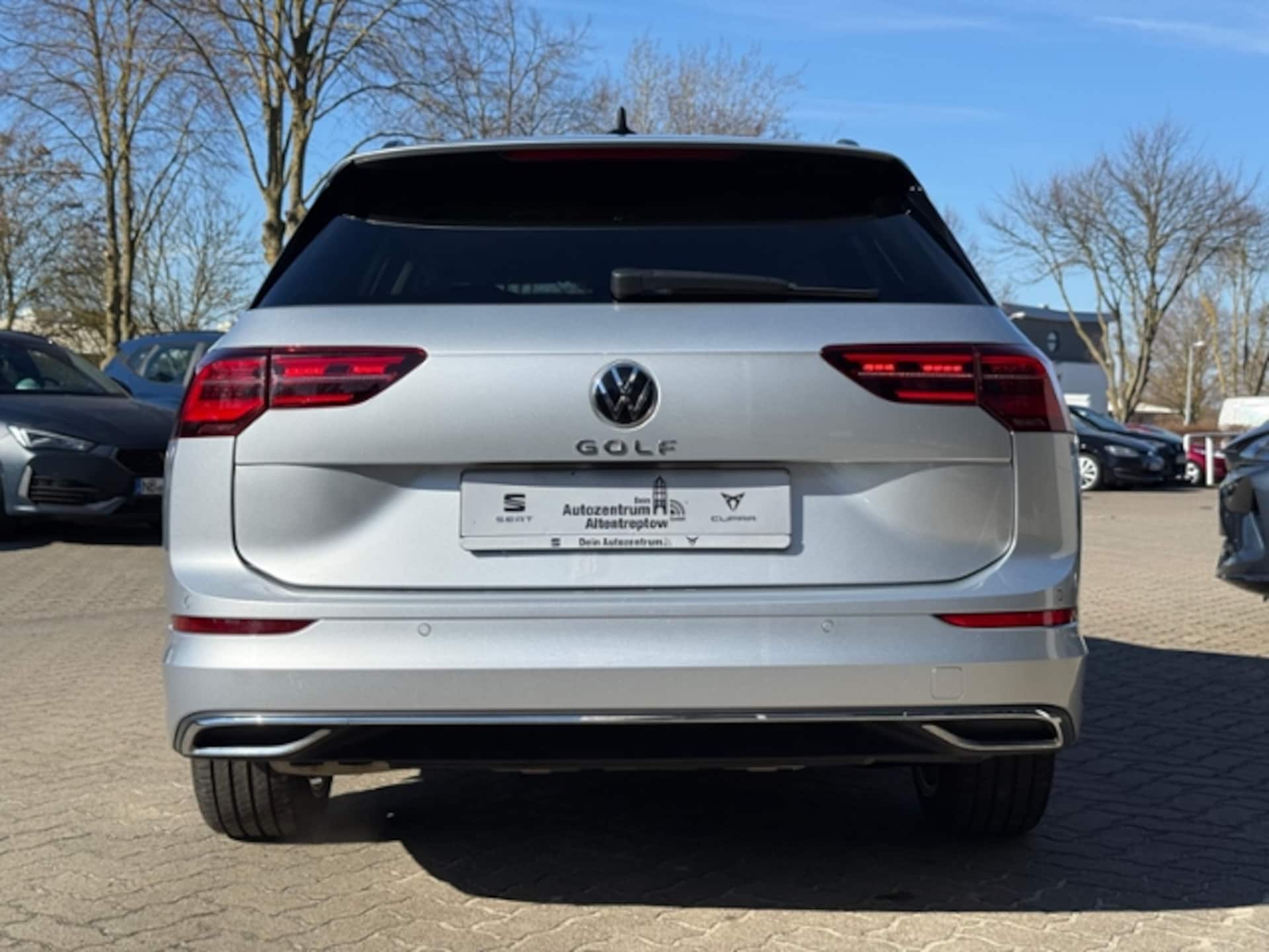 Volkswagen Golf Variant Style
