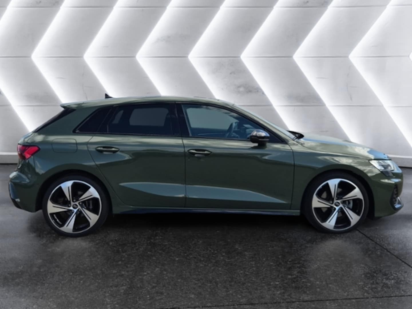 Bild über Audi A3 Sportback S line 35 TFSI S tronic - für weitere Informationen kontaktieren Sie den Audi Partner