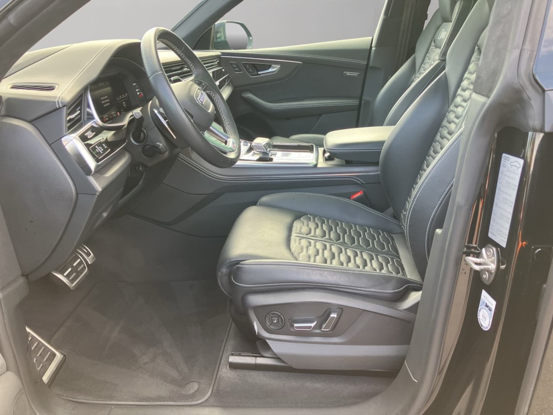 Audi RS Q8 SUV