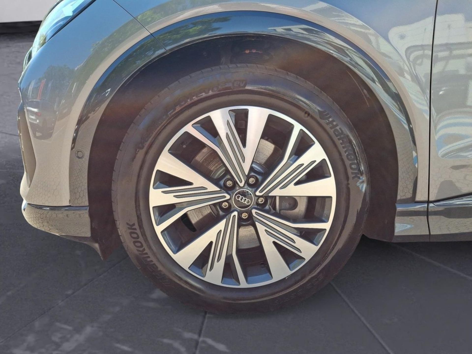 Audi Q4 Sportback e-tron