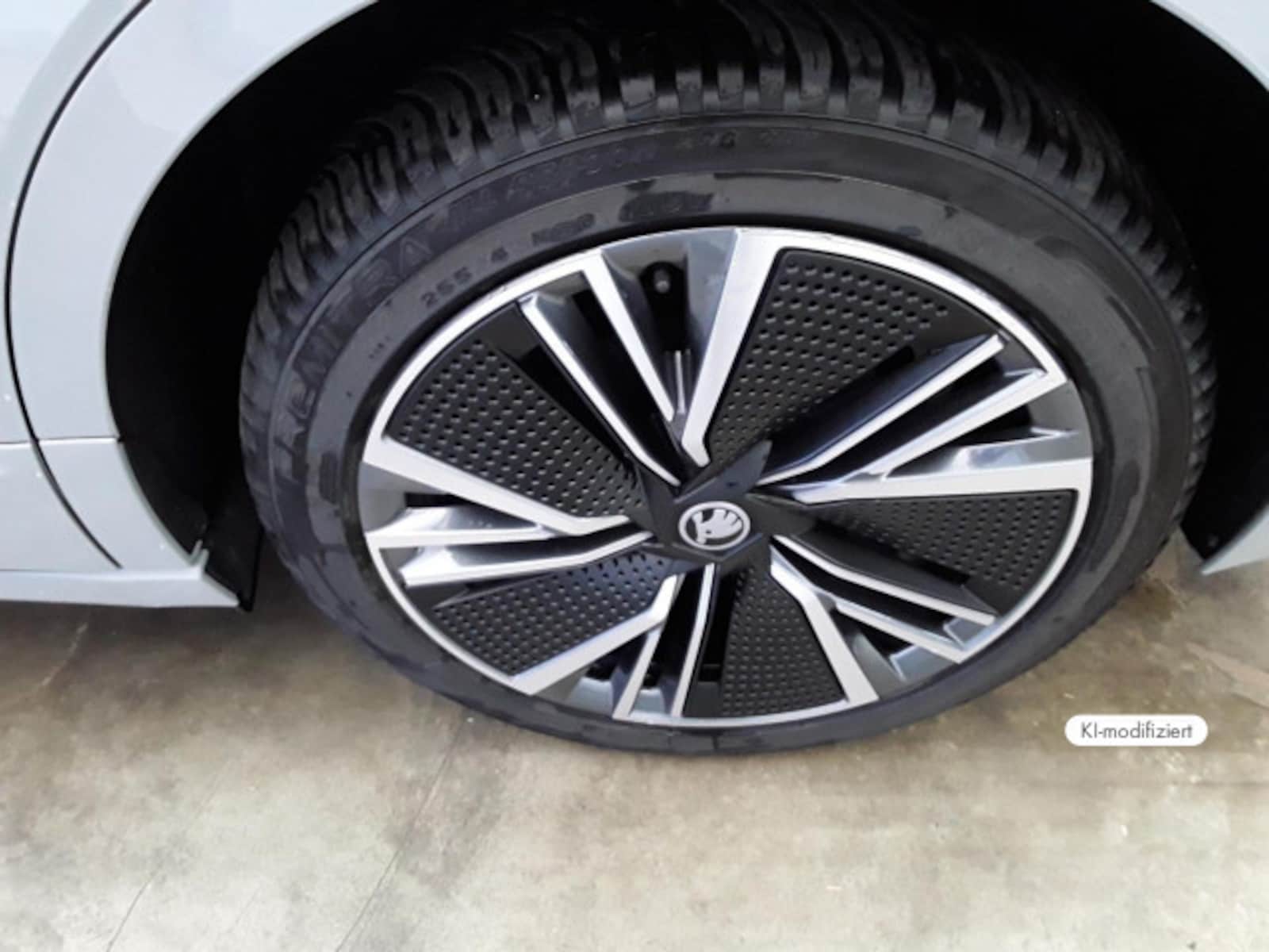 Škoda Enyaq Coupé – Bild 12