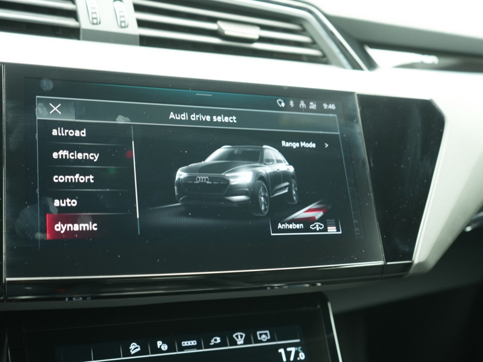 Audi Q8 e-tron – Bild 15