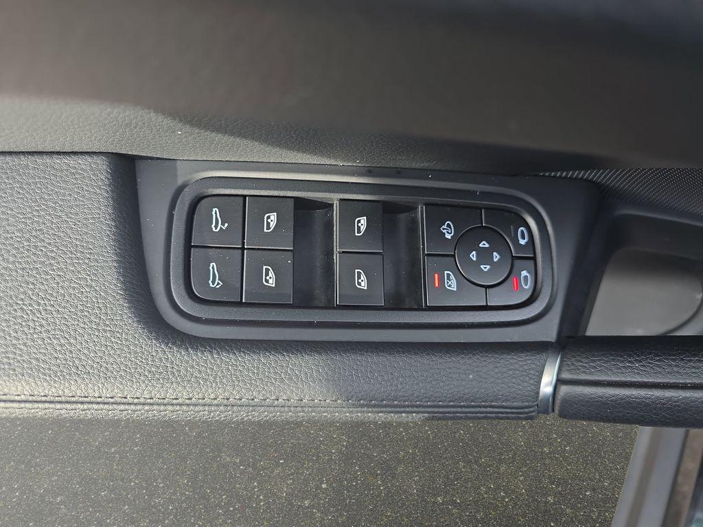 2023 Porsche Cayenne Base - Photo 30