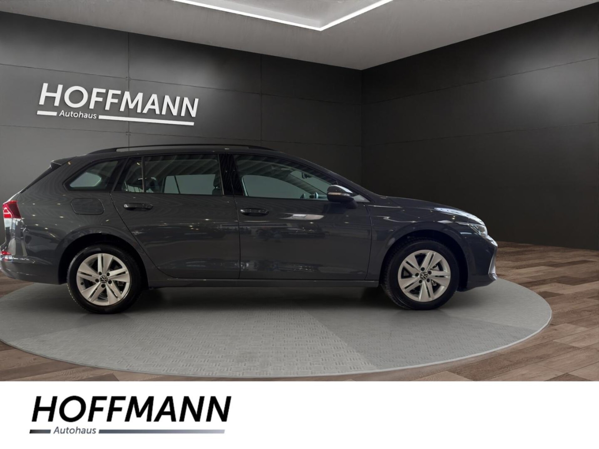 Volkswagen Golf Variant Life