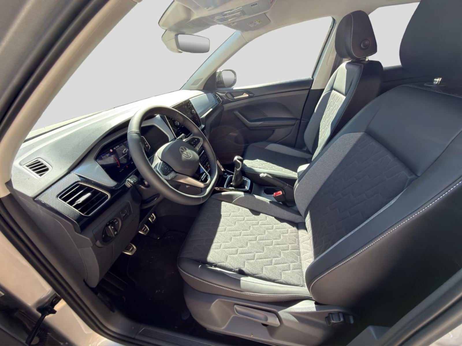 Volkswagen T-Cross – Bild 12