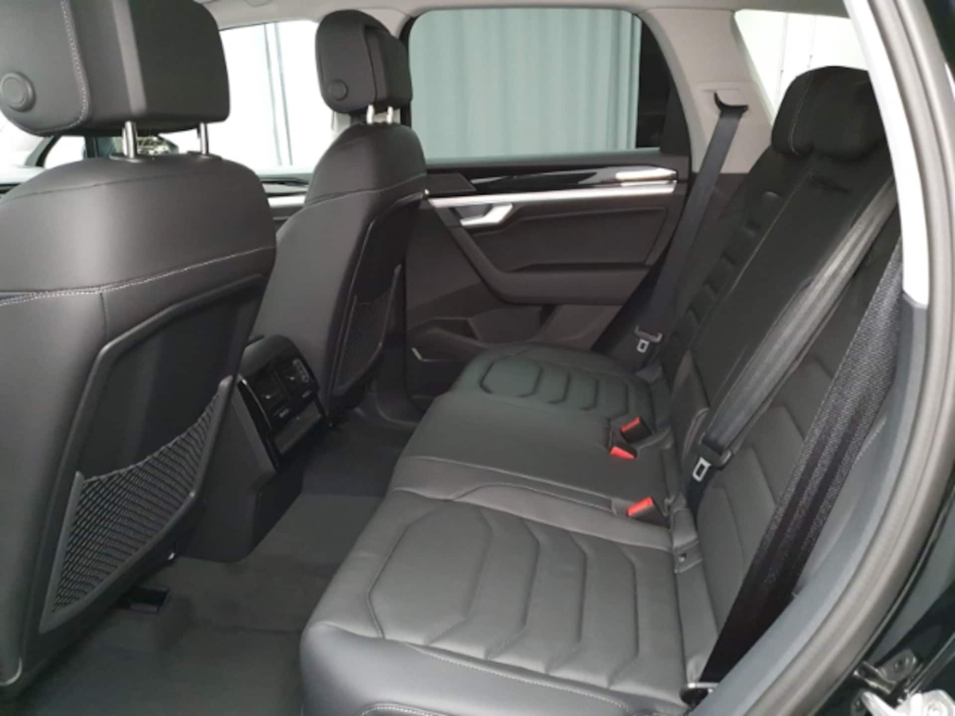 Volkswagen Touareg Basis-Modell