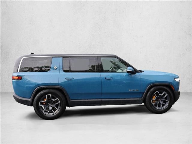 2023 Rivian R1S