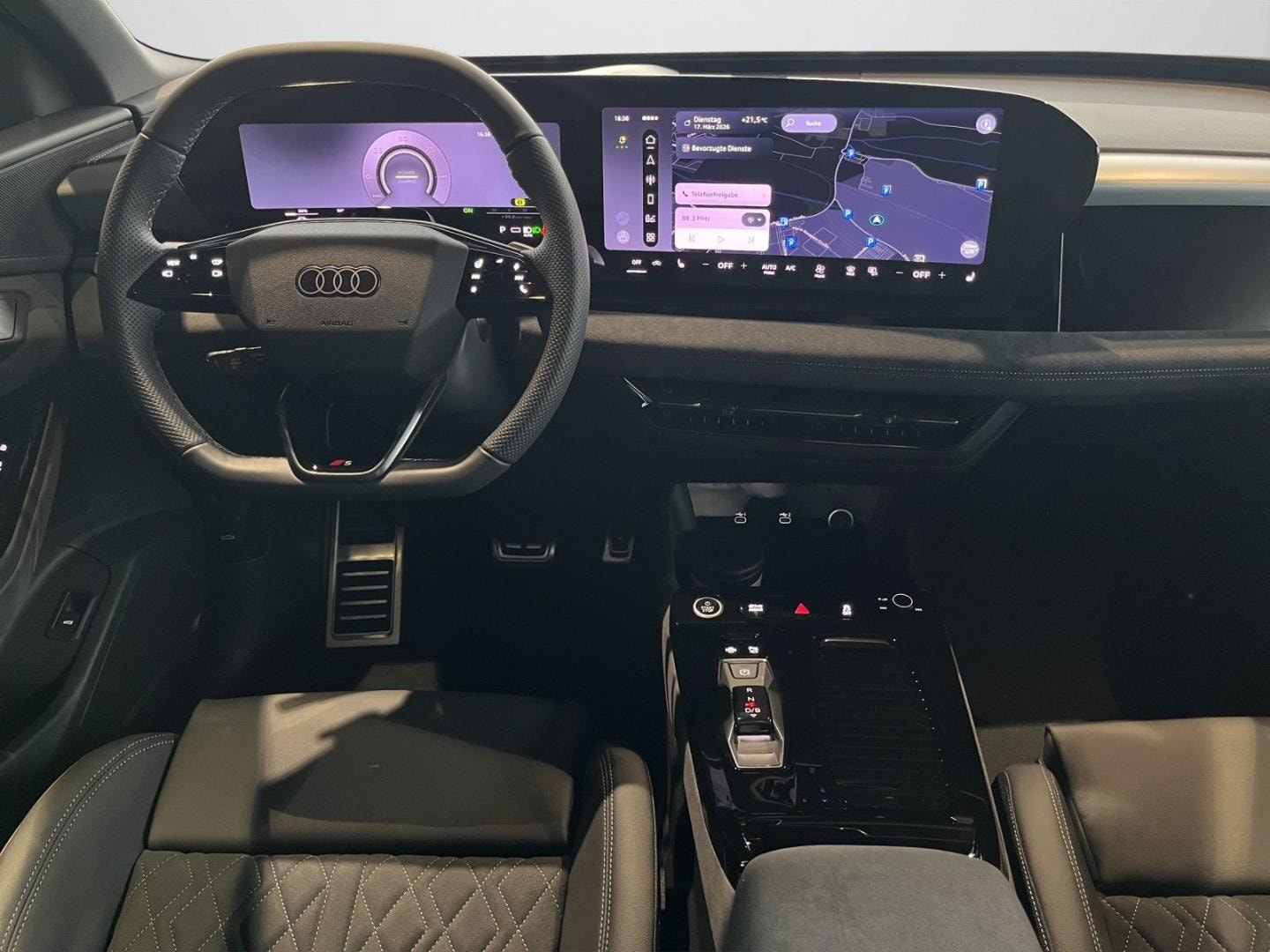 Bild über Audi Q6 Sportback e-tron S line business e-tron performance 225 kW - für weitere Informationen kontaktieren Sie den Audi Partner
