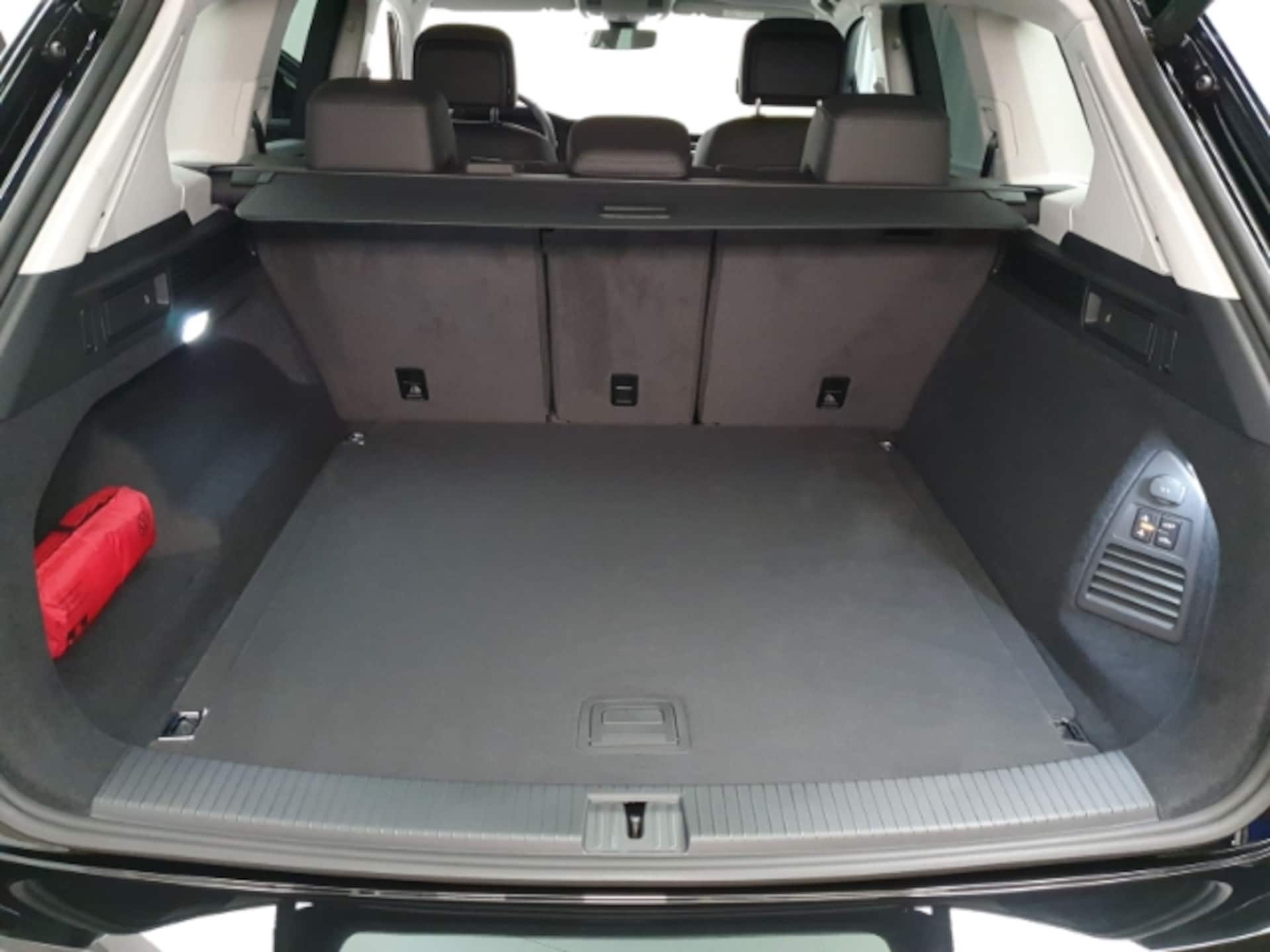 Volkswagen Touareg Basis-Modell