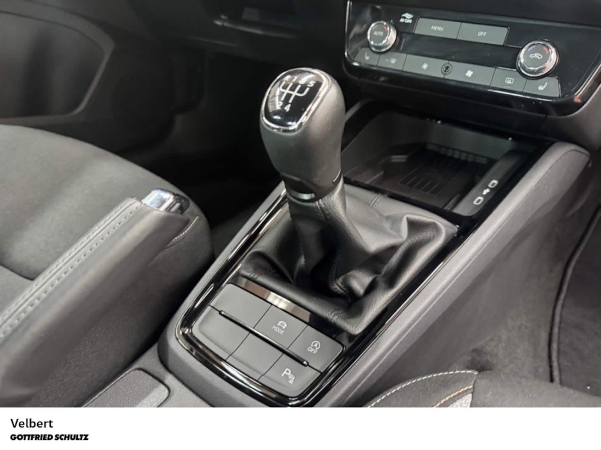 Skoda Scala Tour