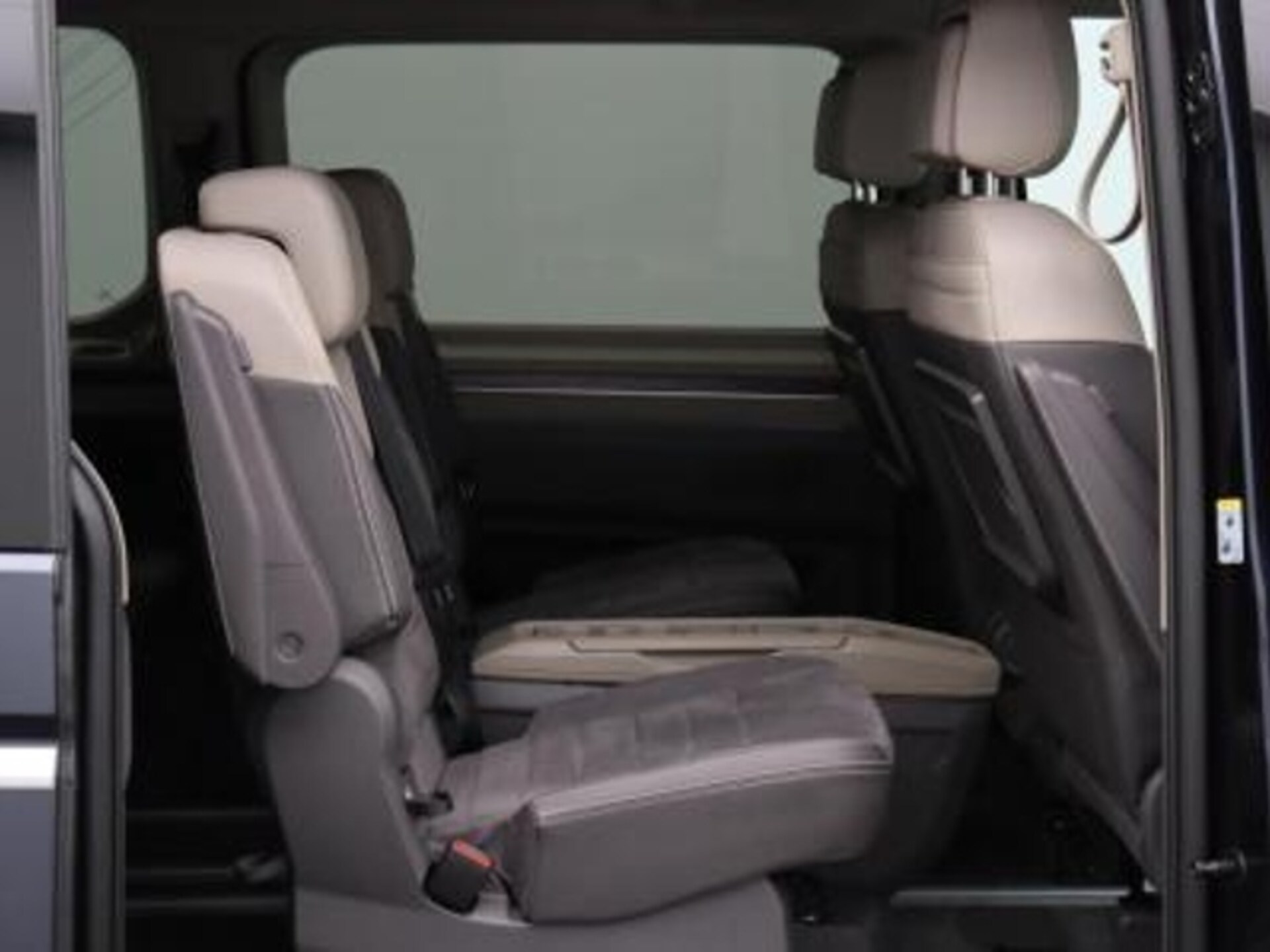Volkswagen Multivan Style