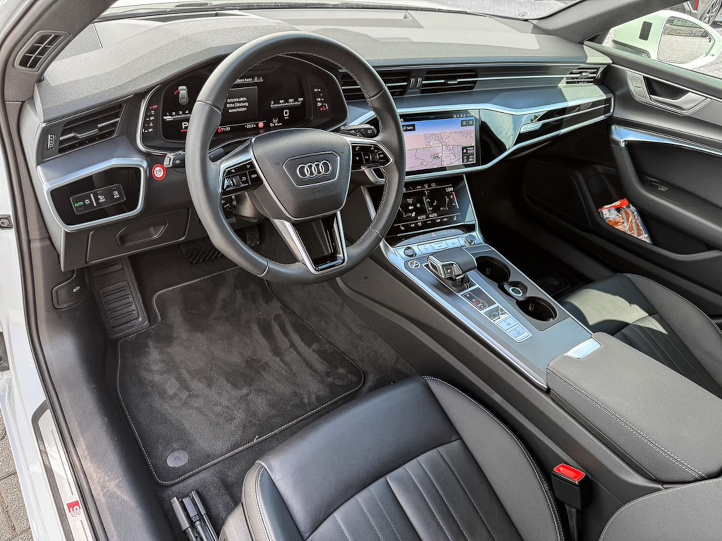 Bild über Audi A6 Avant S line 40 TDI S tronic - für weitere Informationen kontaktieren Sie den Audi Partner