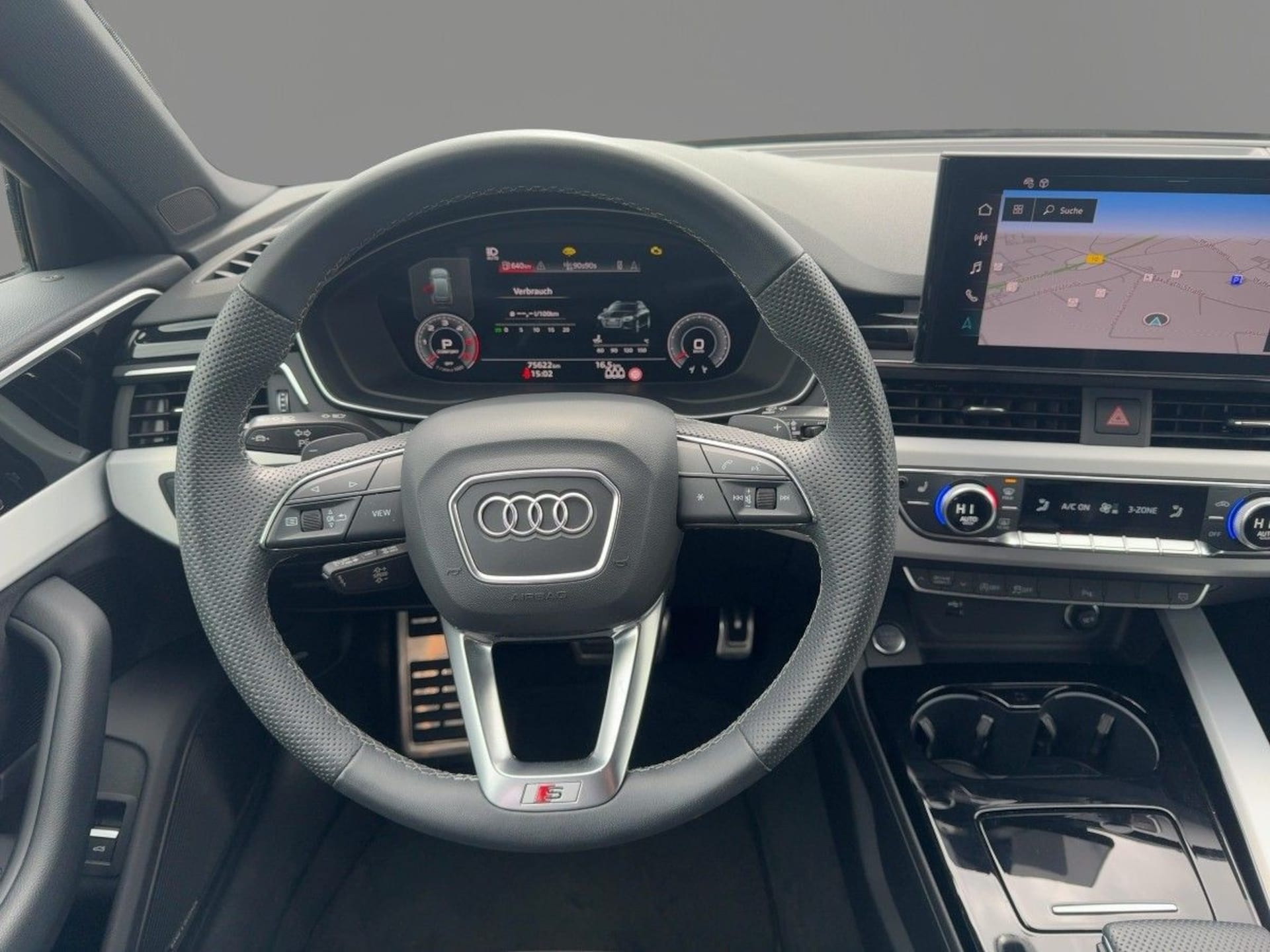 Audi A4 Avant S line