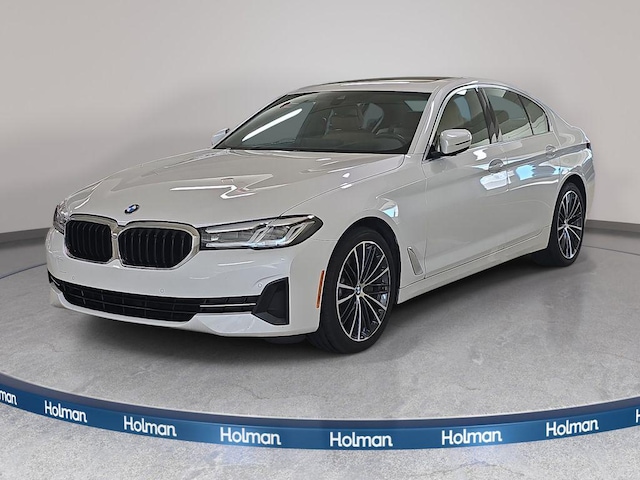 2023 BMW 530