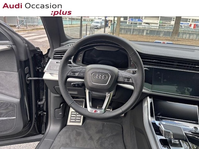Image about Audi Q8 SUV TFSI e S line 55 TFSI e Hybride rechargeable quattro 290 kW (394 ch) tiptronic