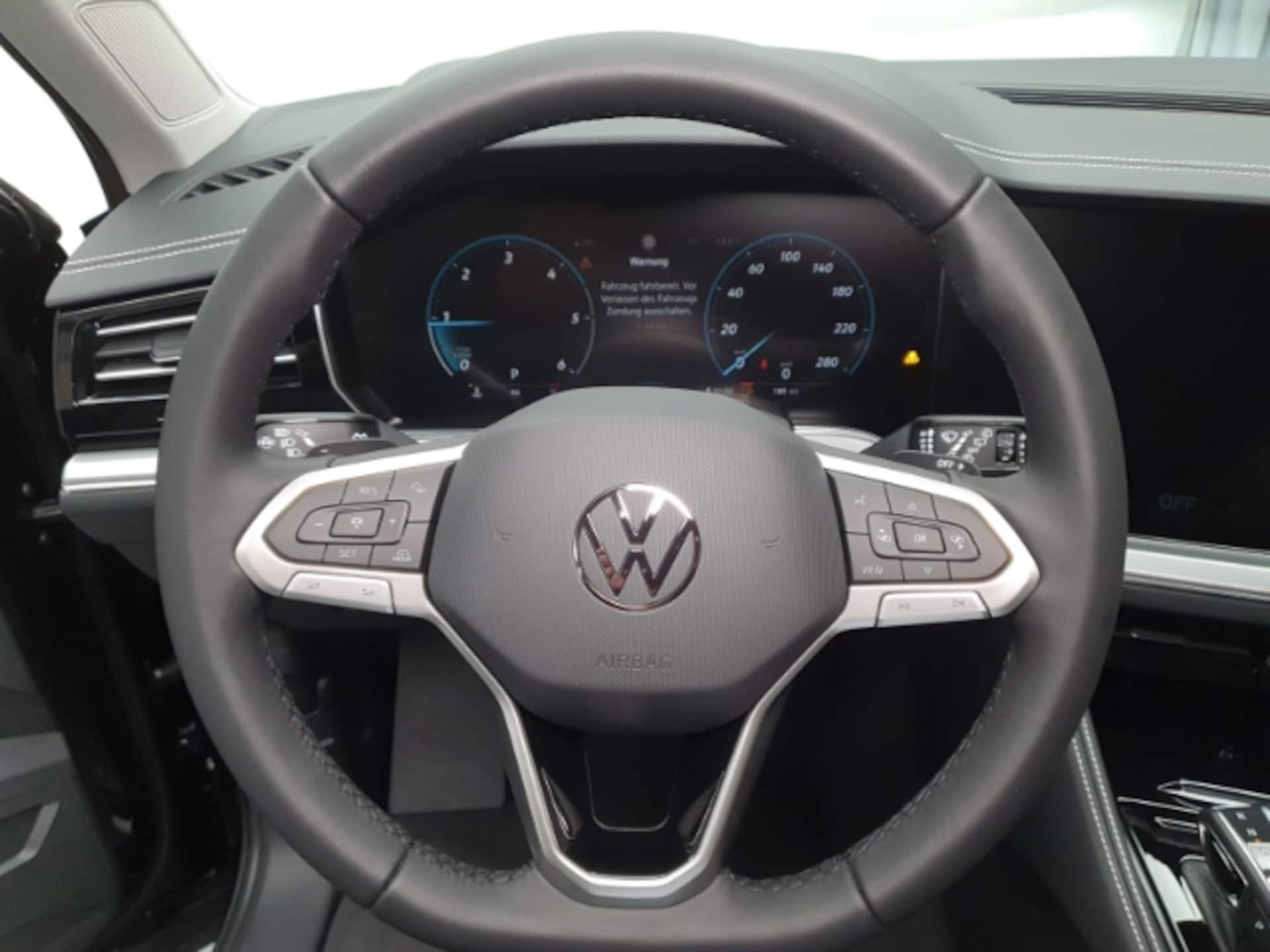 Volkswagen Touareg Basis-Modell