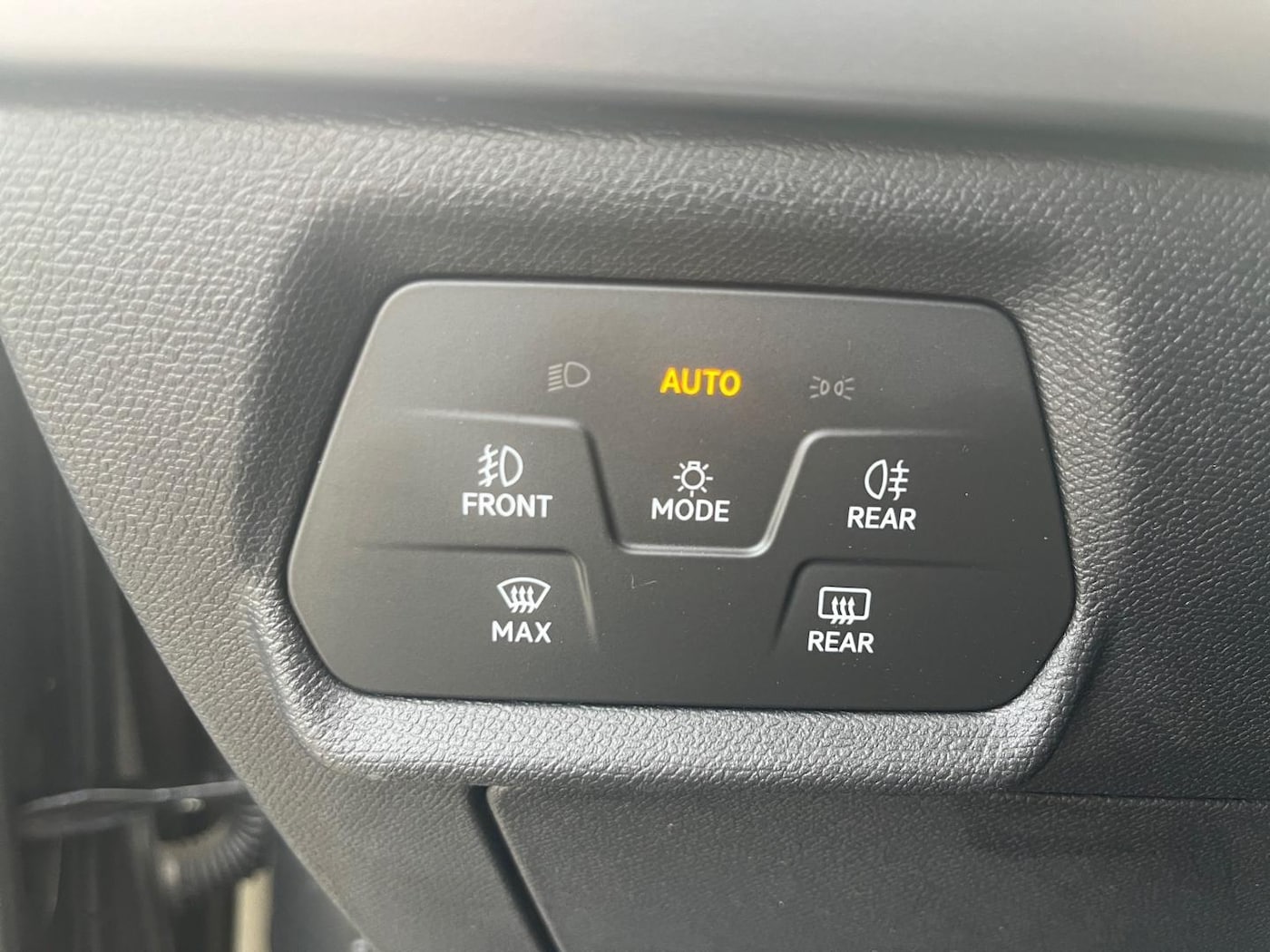 CUPRA Formentor 1.5 TSI e-Hybrid VZ DSG 200 kW (272 CV) — photo 13