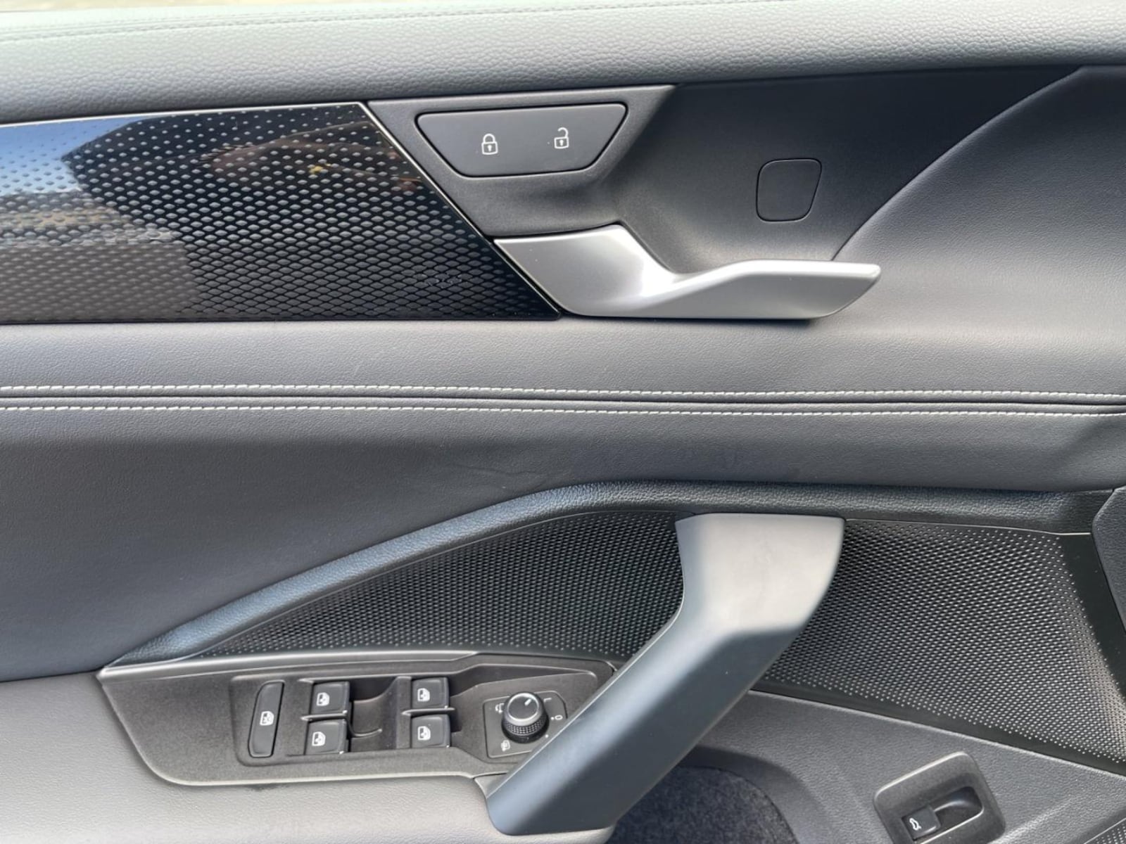 Volkswagen Tiguan – Bild 9