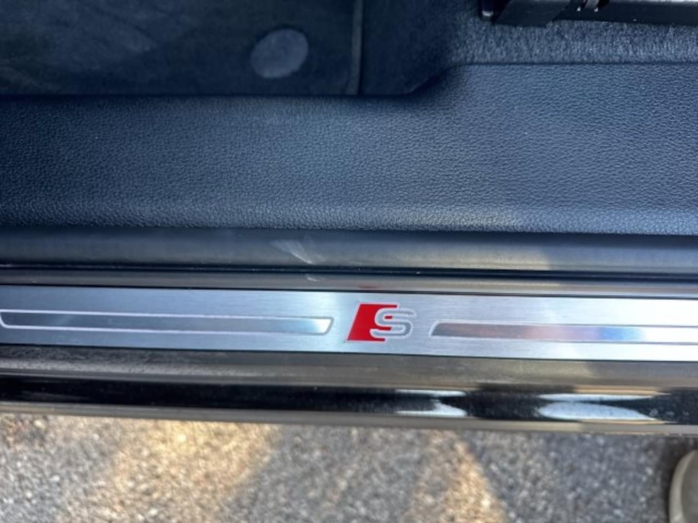 Bild über Audi Q3 TFSI quattro 140 kW S tronic - für weitere Informationen kontaktieren Sie den Audi Partner