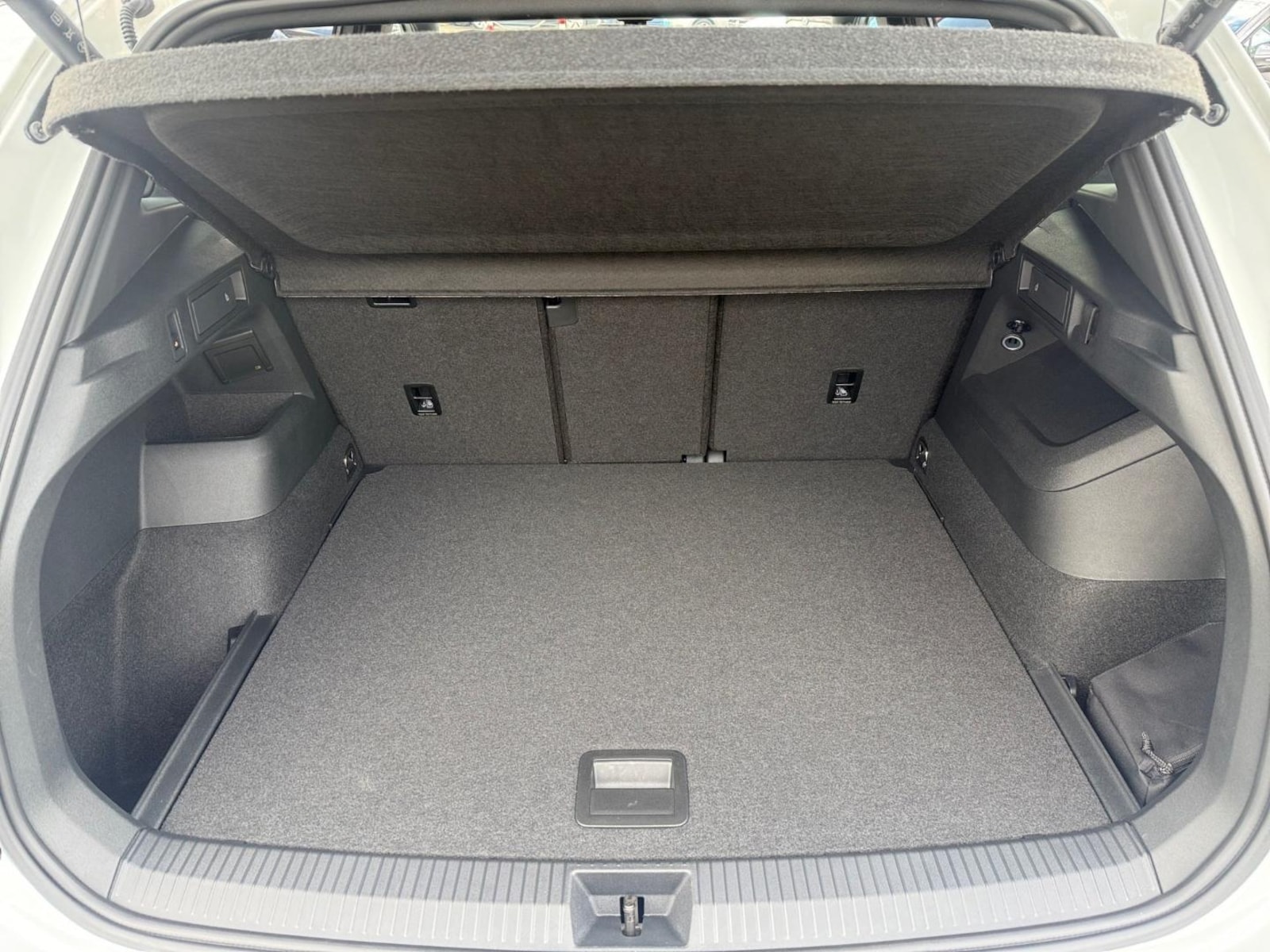 Volkswagen Tiguan – Bild 13