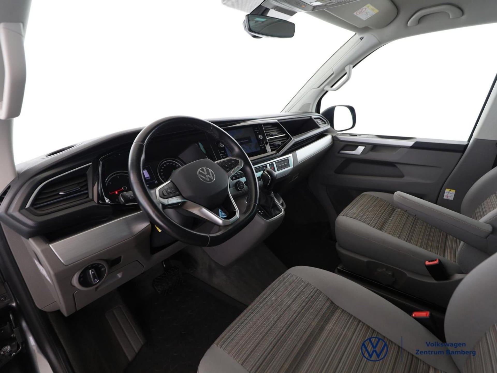 Volkswagen T6.1 California Beach