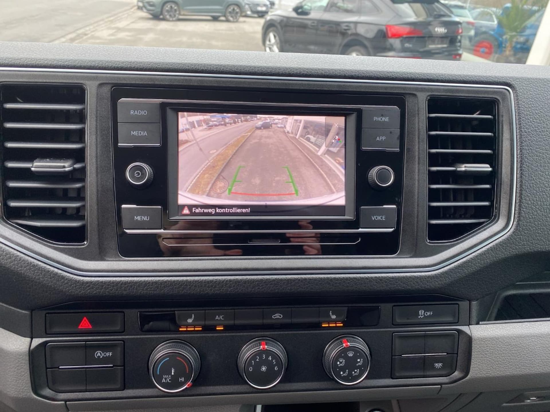 Volkswagen Crafter Kasten langer Radstand