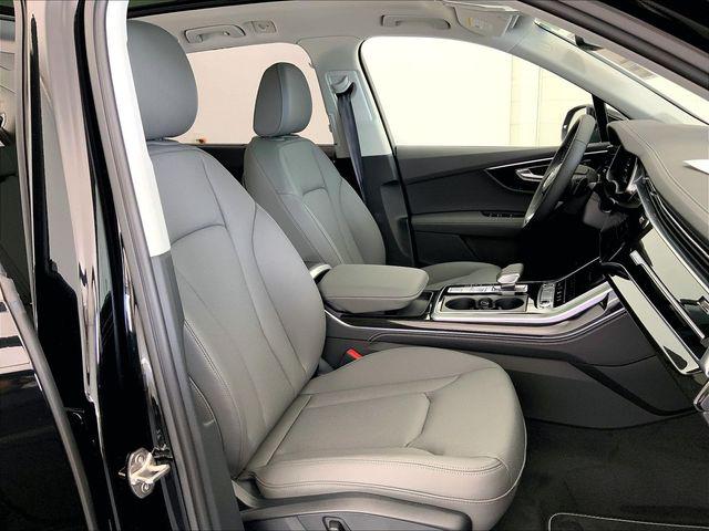 2025 Audi Q7 Premium Plus - Photo 11