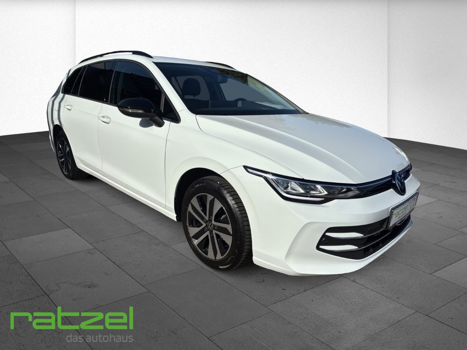 Volkswagen Golf Variant – Bild 2