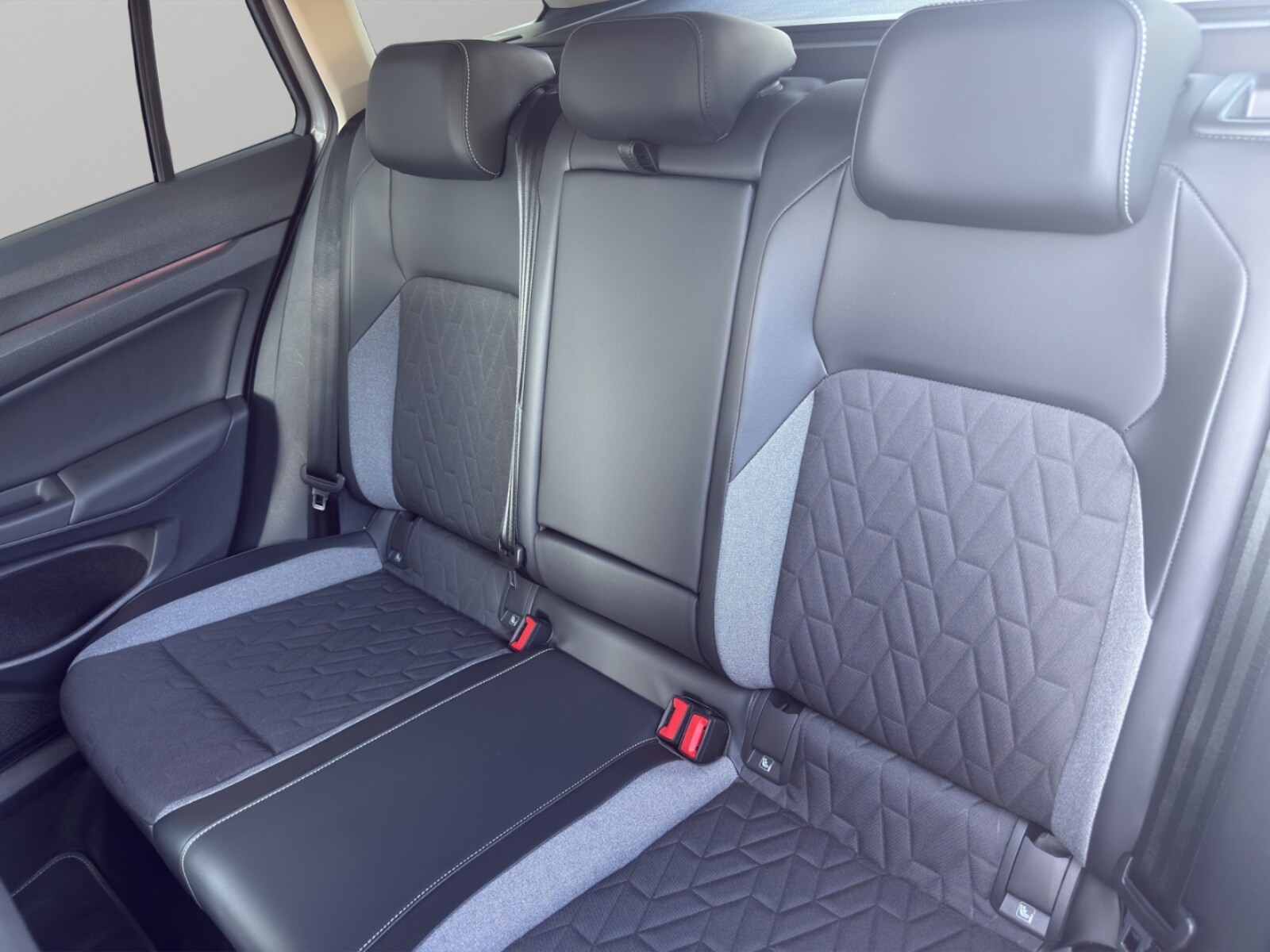 Volkswagen Golf Variant – Bild 12