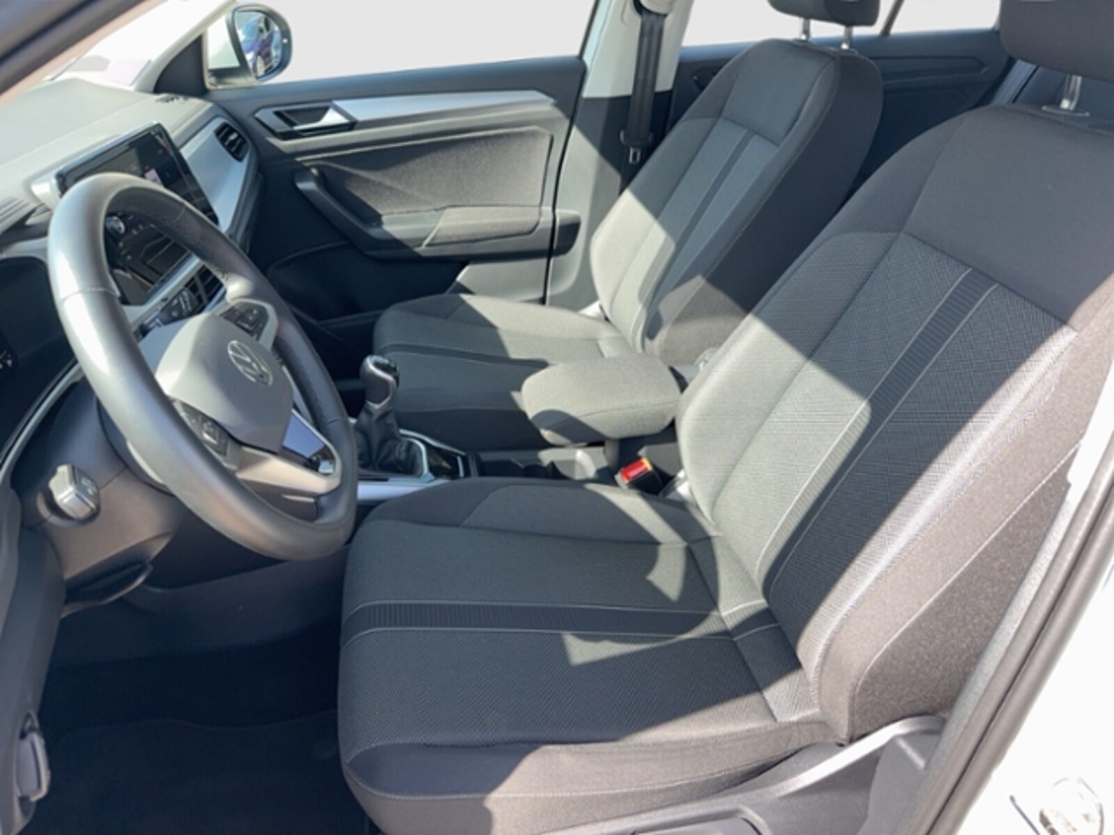 Volkswagen T-Roc – Bild 9